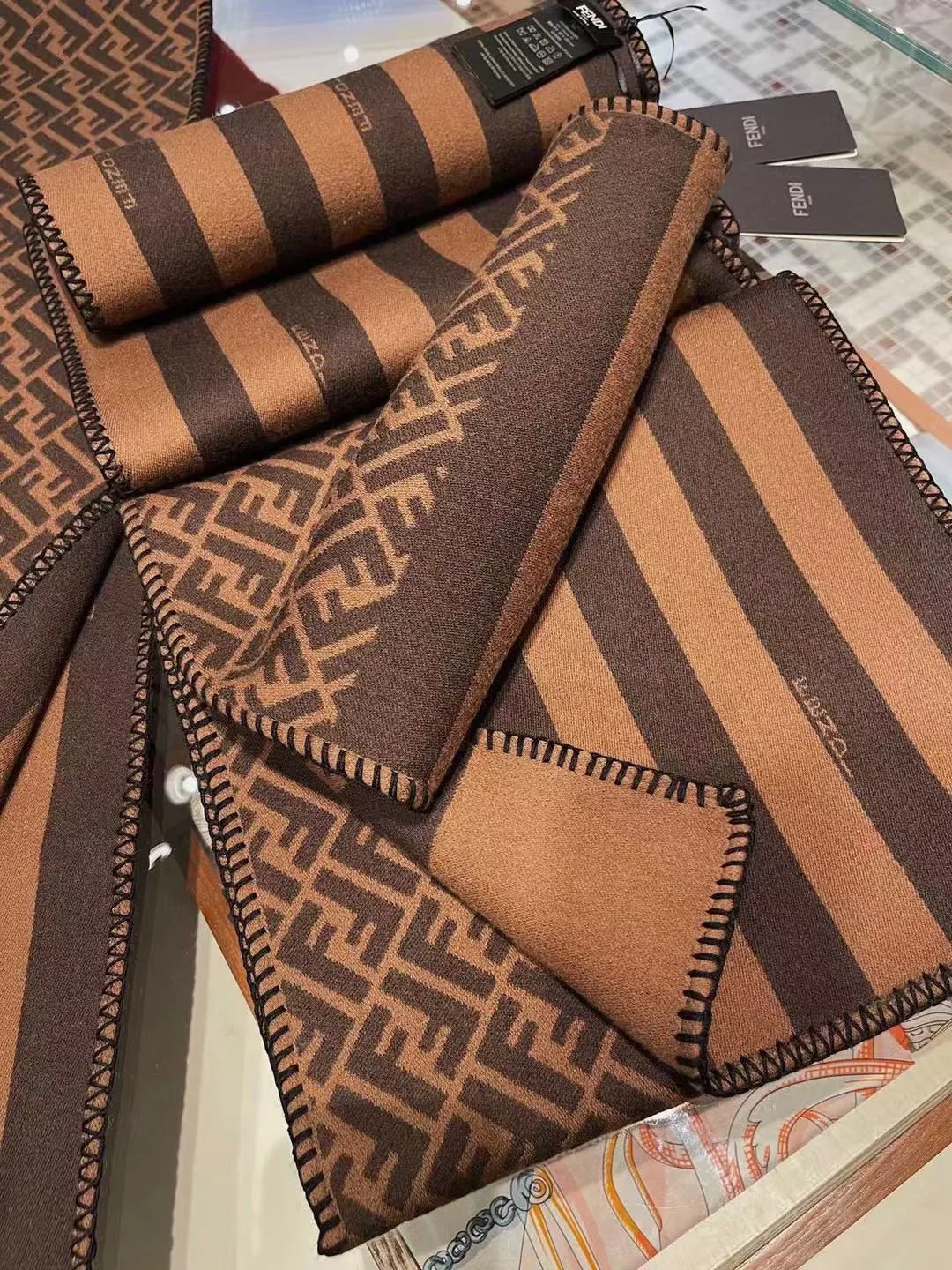 Шарфы Fendi 4516190