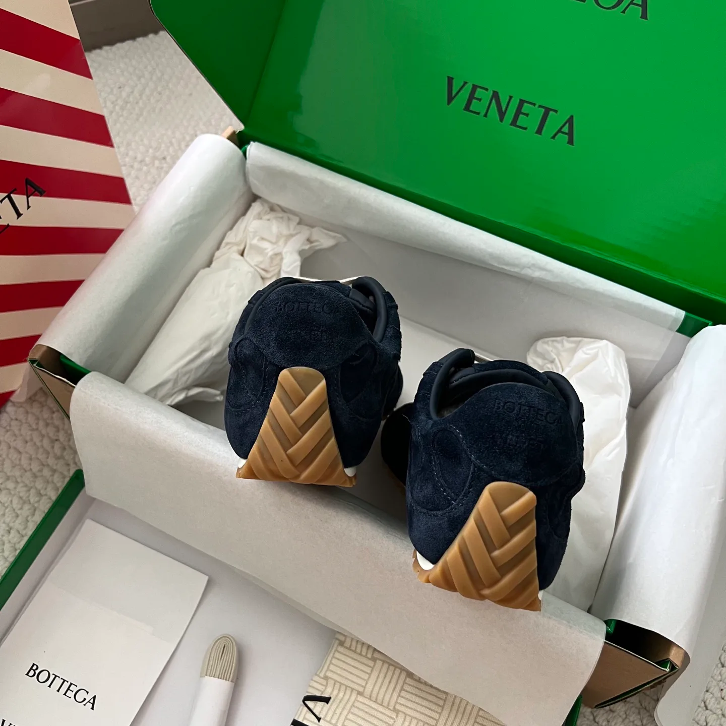 Кроссовки Женские Bottega Veneta 11565965