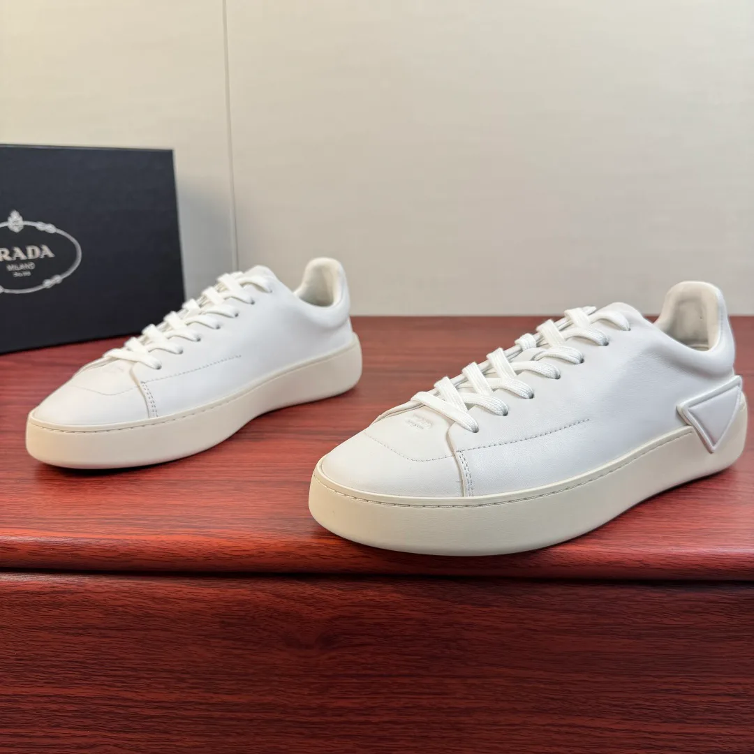 Кроссовки Мужские Prada 16935025