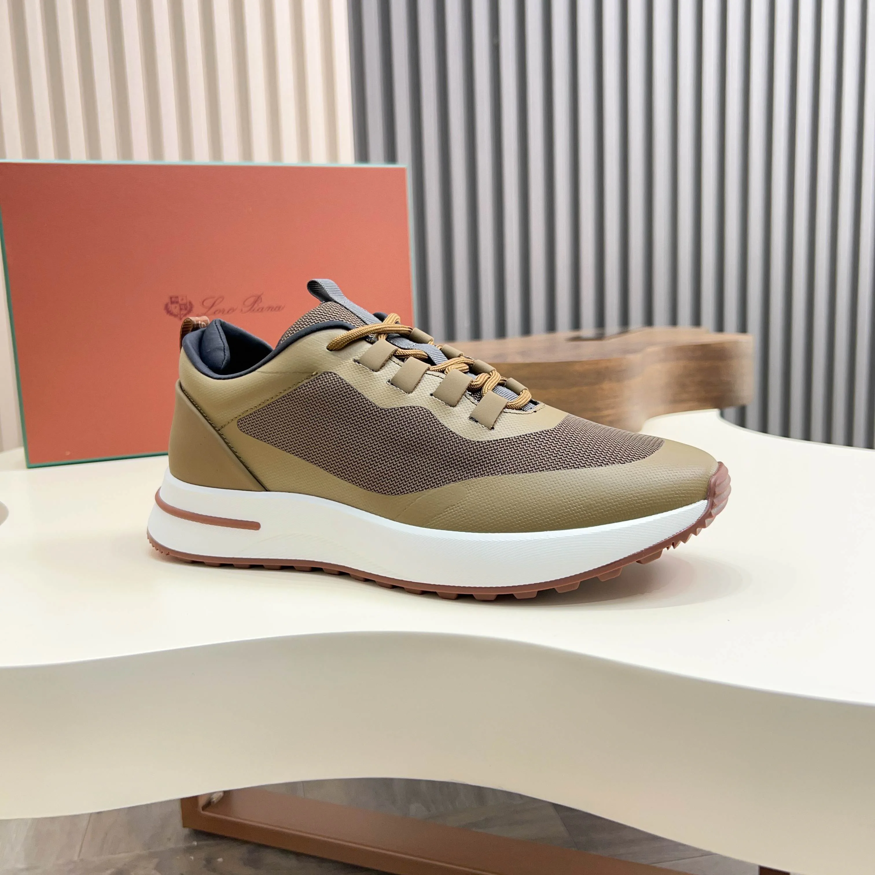 Кроссовки Мужские Loro Piana 11702552