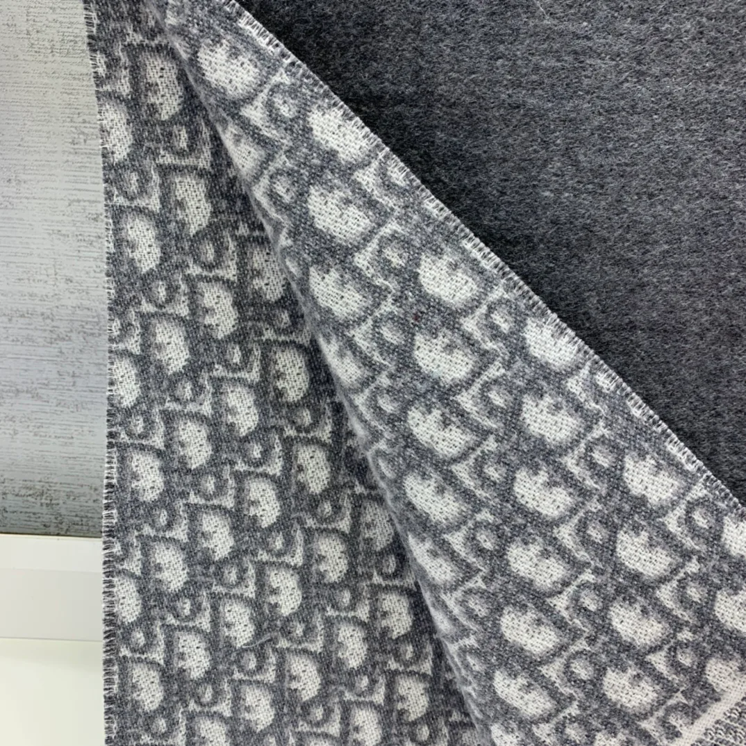 Шарфы Christian Dior 1732755