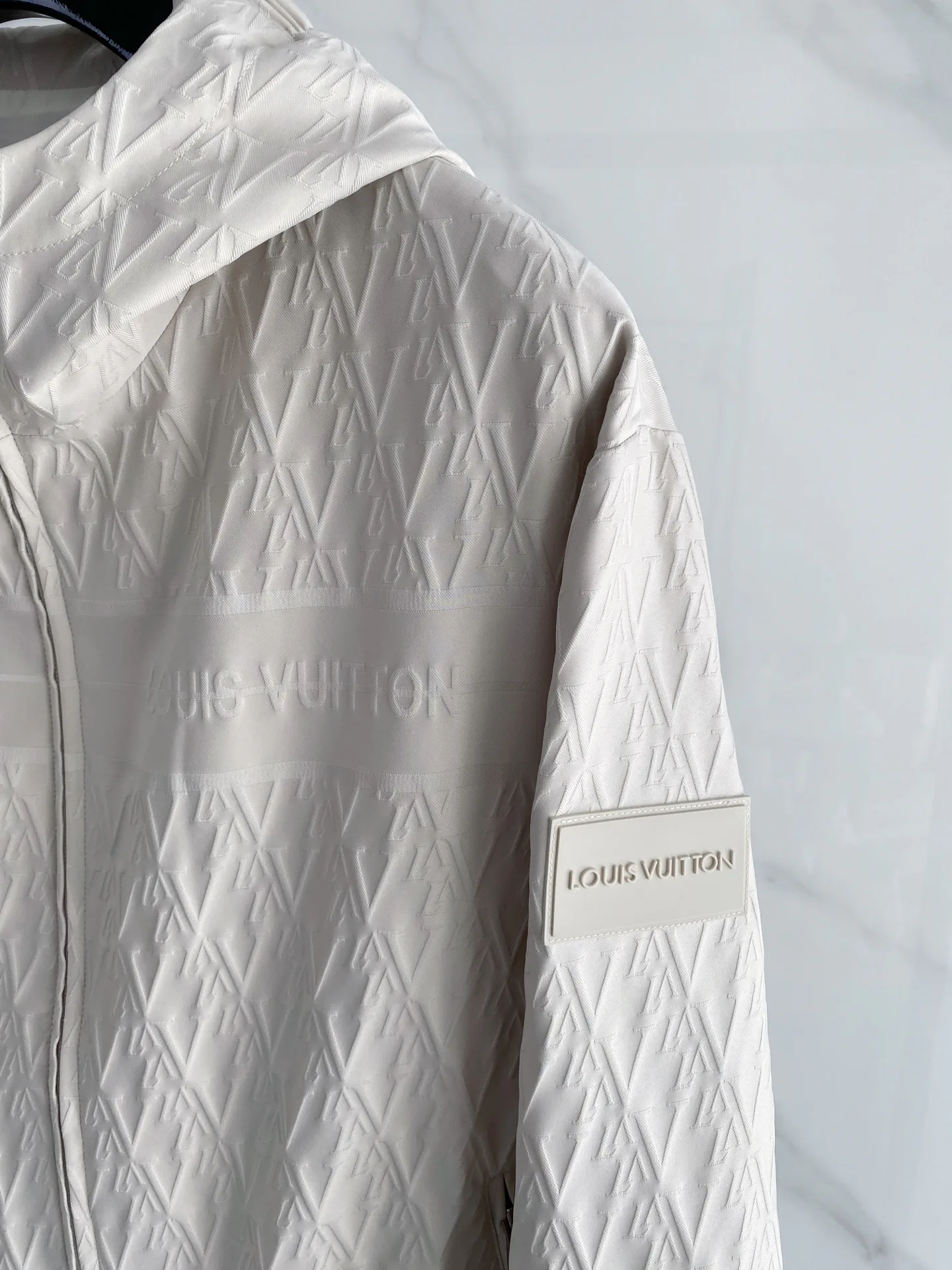 Куртки И Пуховики Мужские Louis Vuitton 4848763