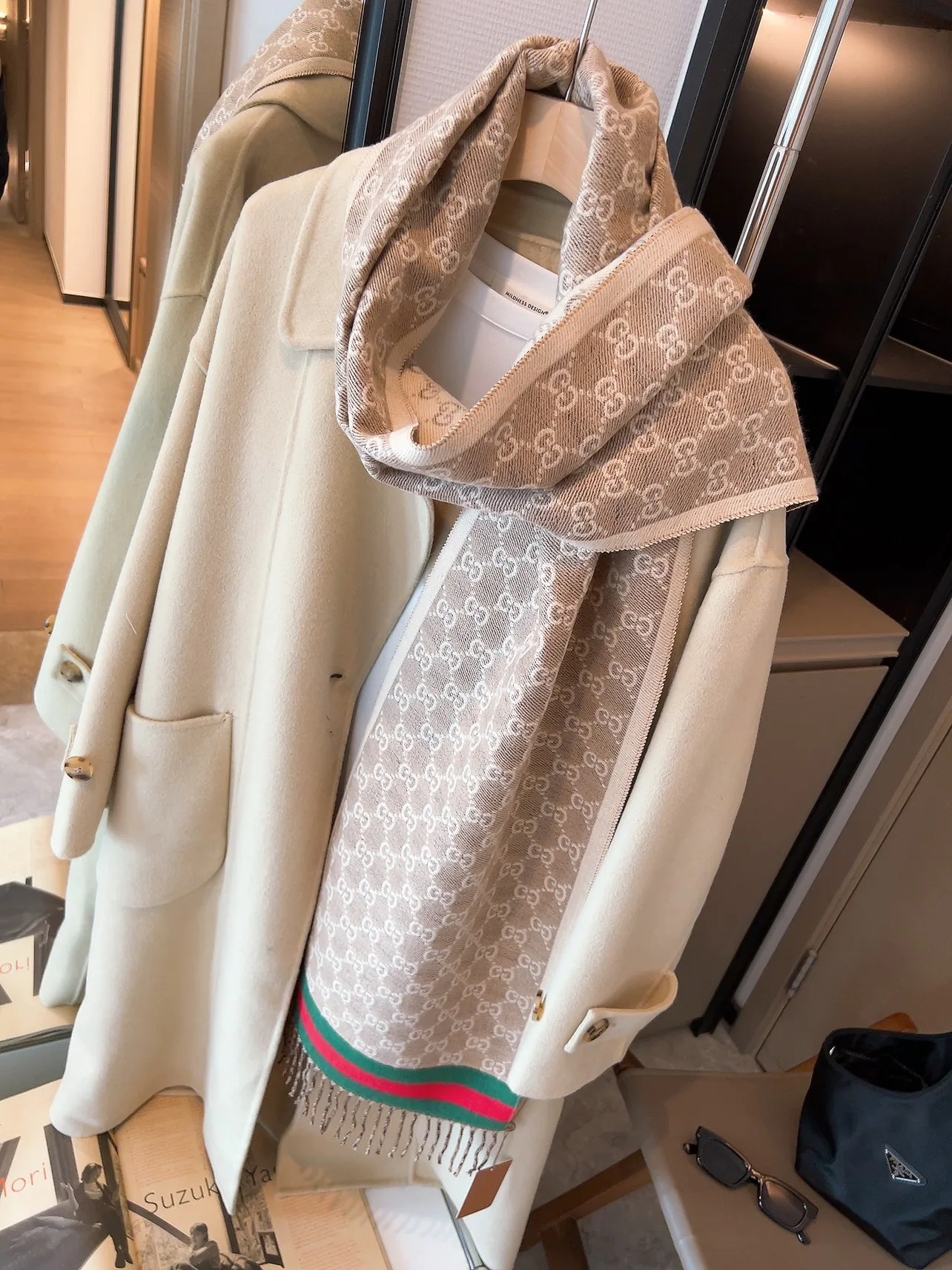 Шарфы Gucci 1214756