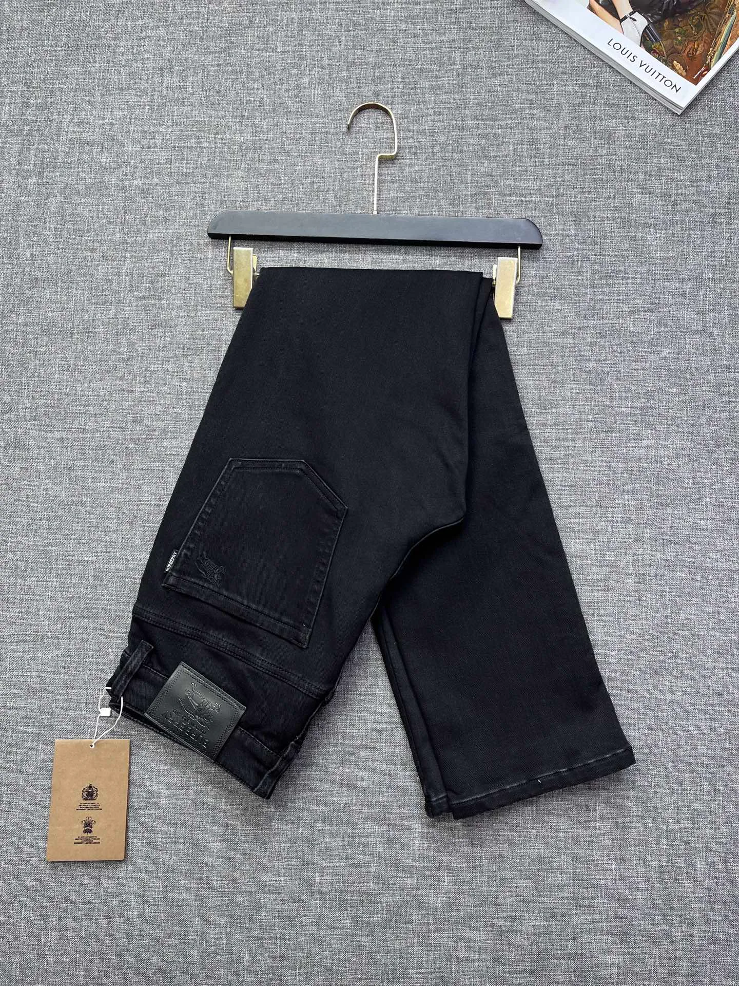 Джинсы Мужские Burberry 250436