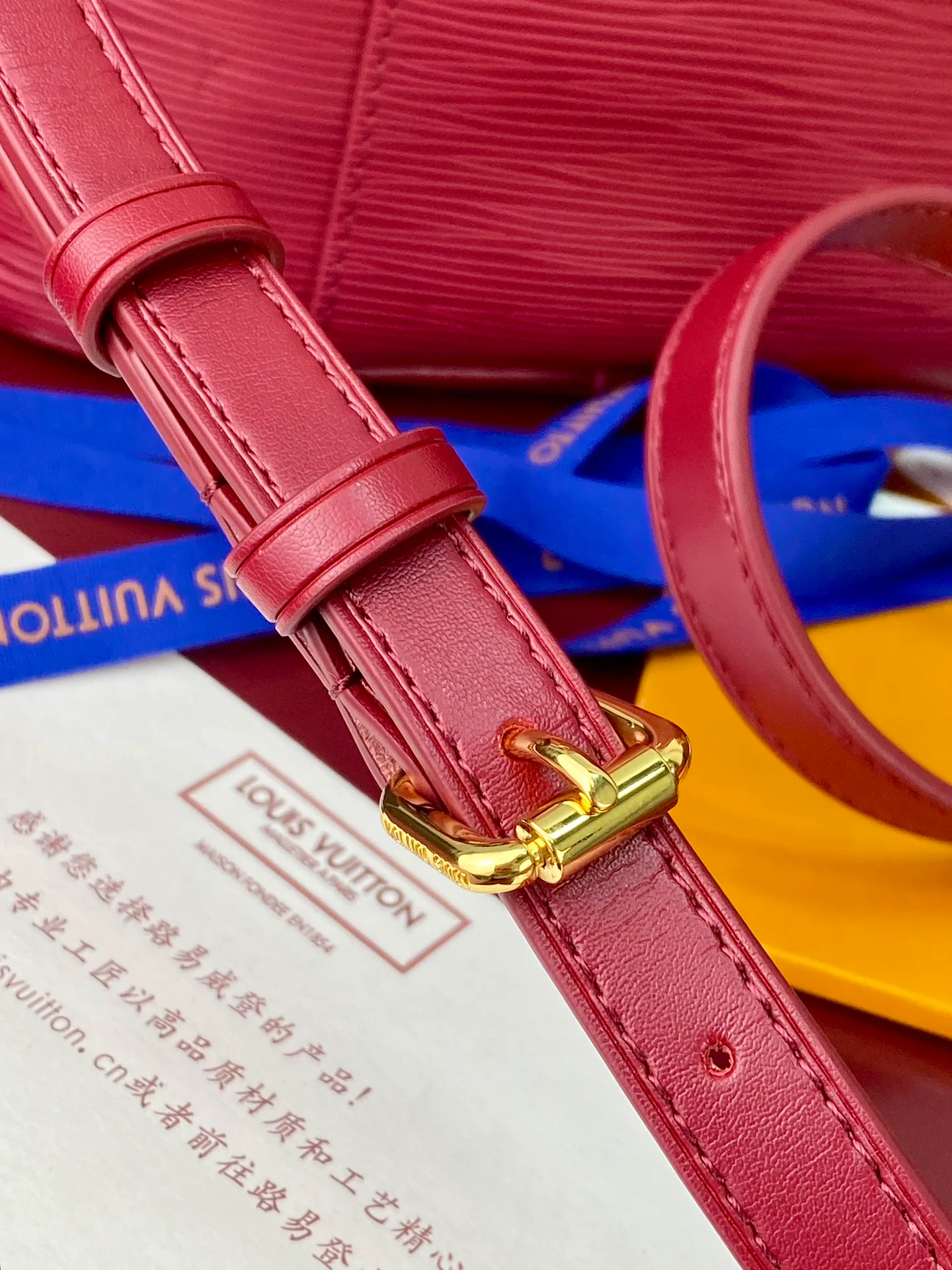 Сумки На Ремне Женские Louis Vuitton 5028707