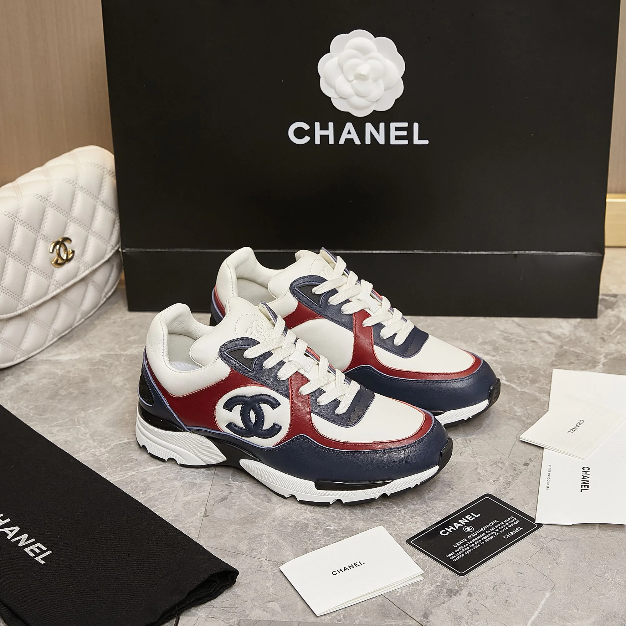 Кроссовки Женские Chanel 11025415