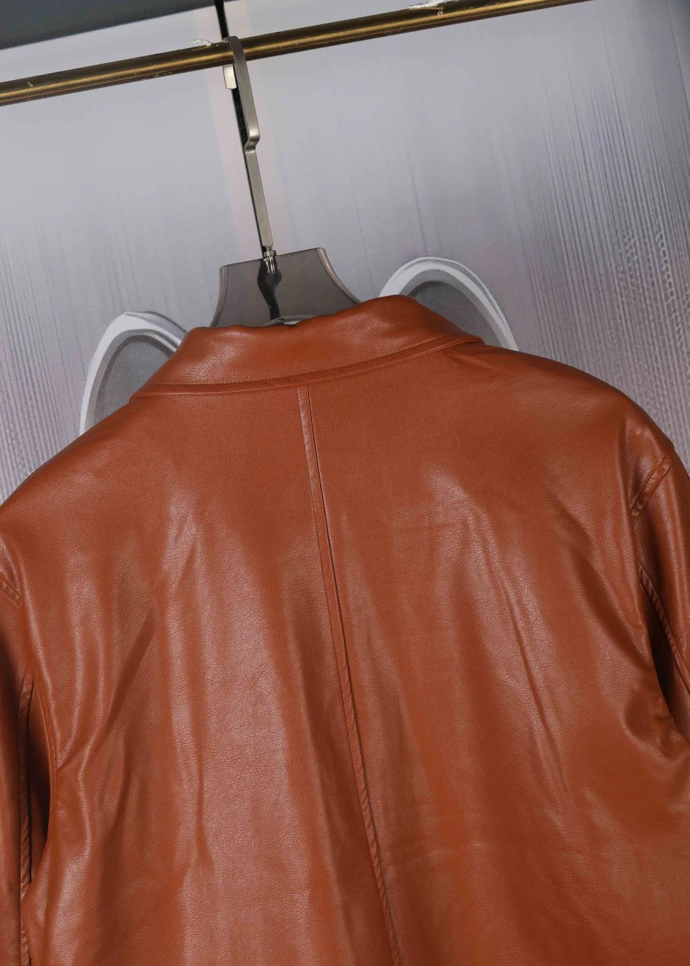 Кожаные Куртки И Дублёнки Мужские Fendi 3007