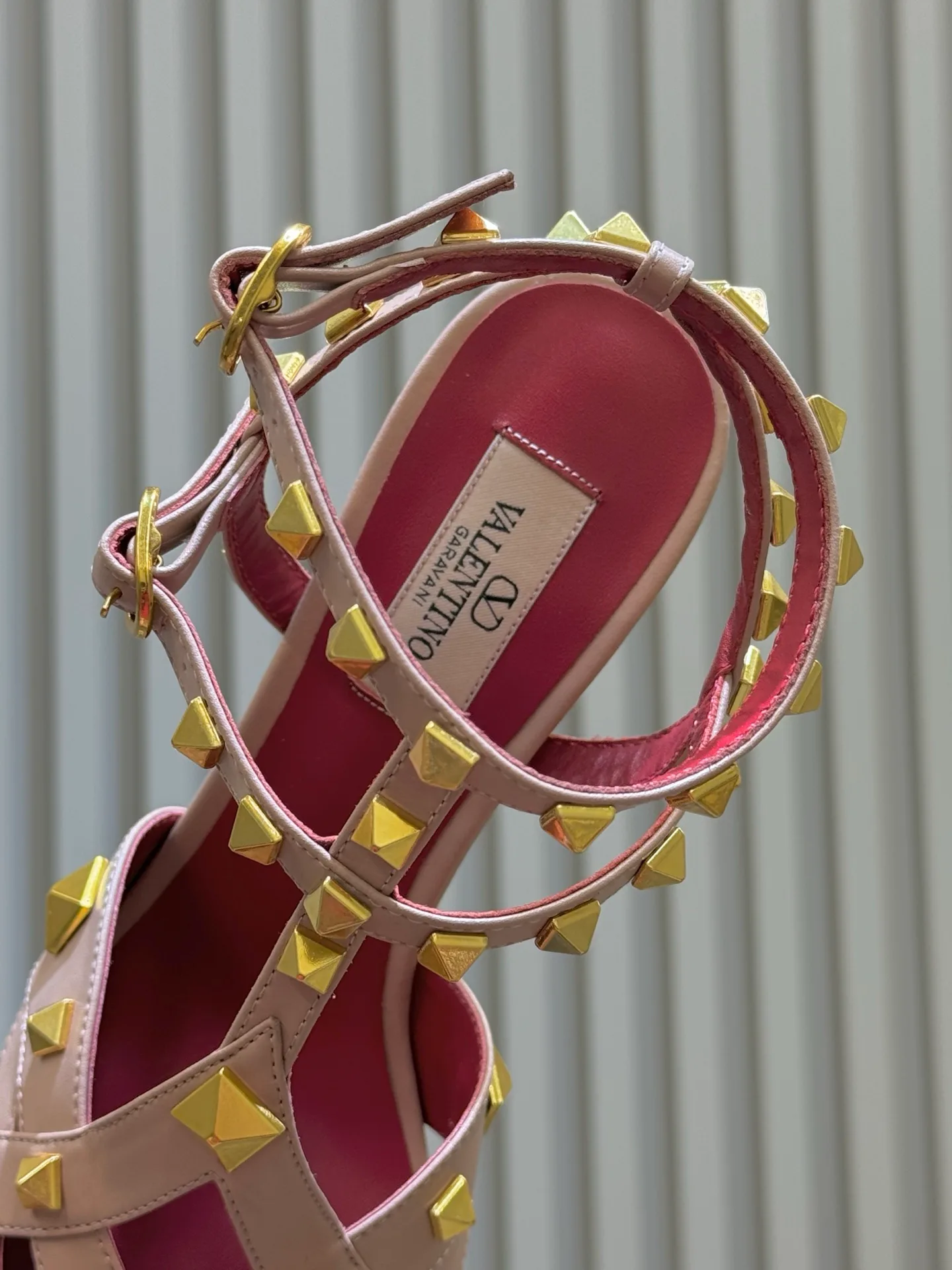 Босоножки Женские Valentino 1227787