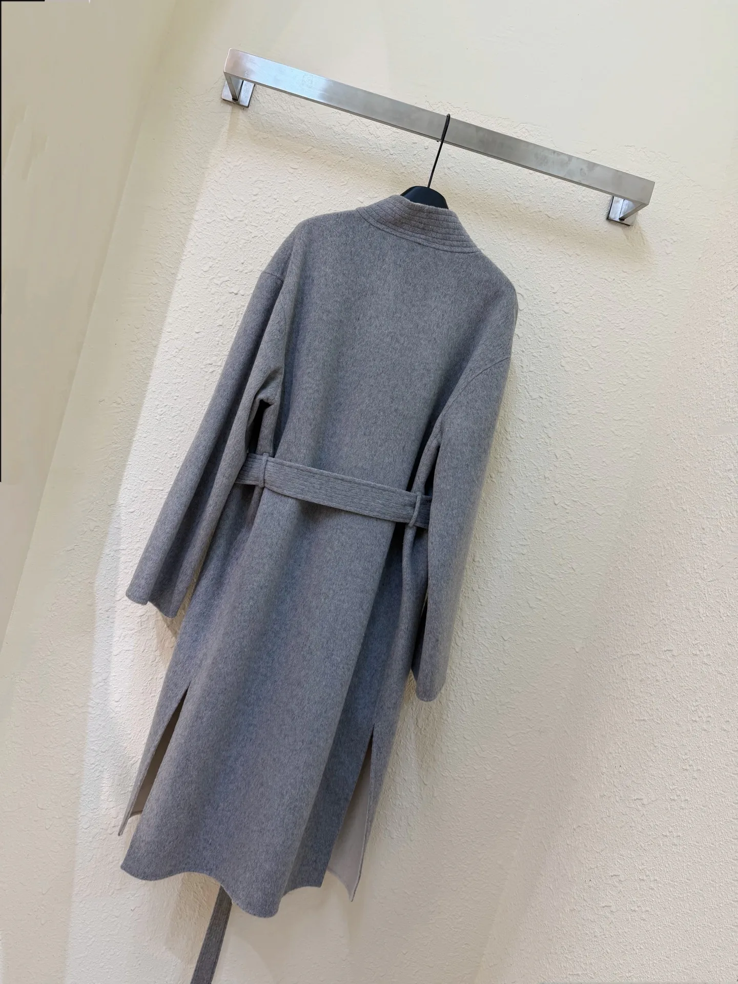 Пальто Женские Loro Piana 18226670