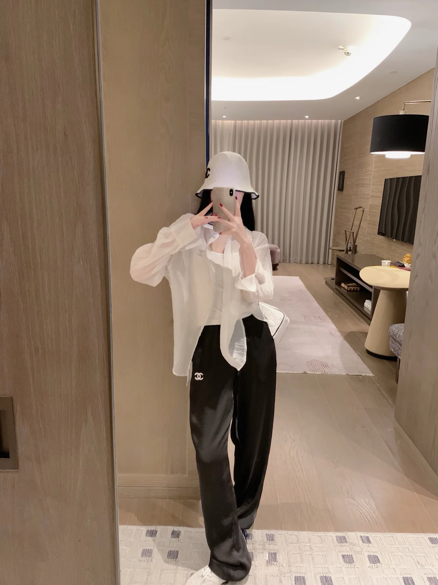 Рубашки Женские Chanel 11663216