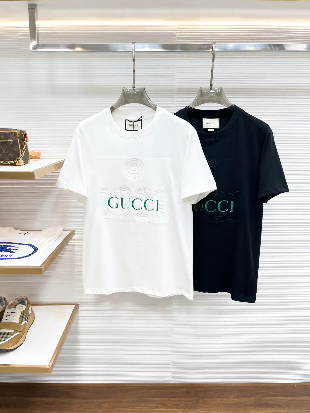 Футболки Женские Gucci 9596393