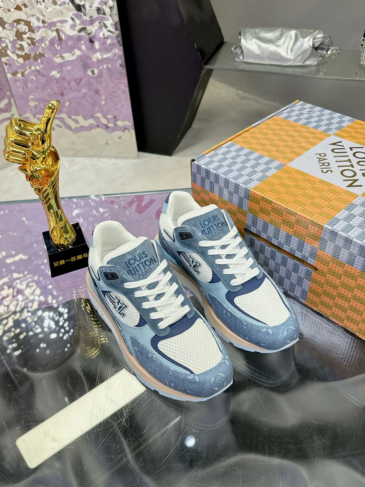 Кроссовки Мужские Louis Vuitton 276157