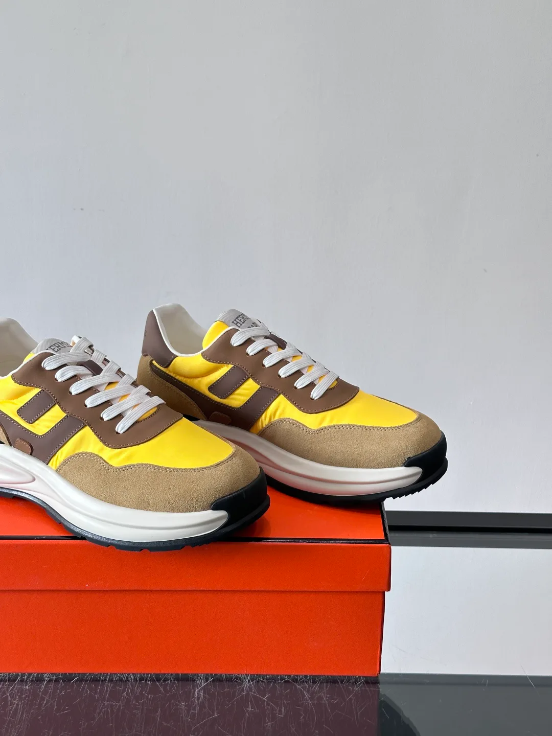 Кроссовки Мужские Hermes 11584903