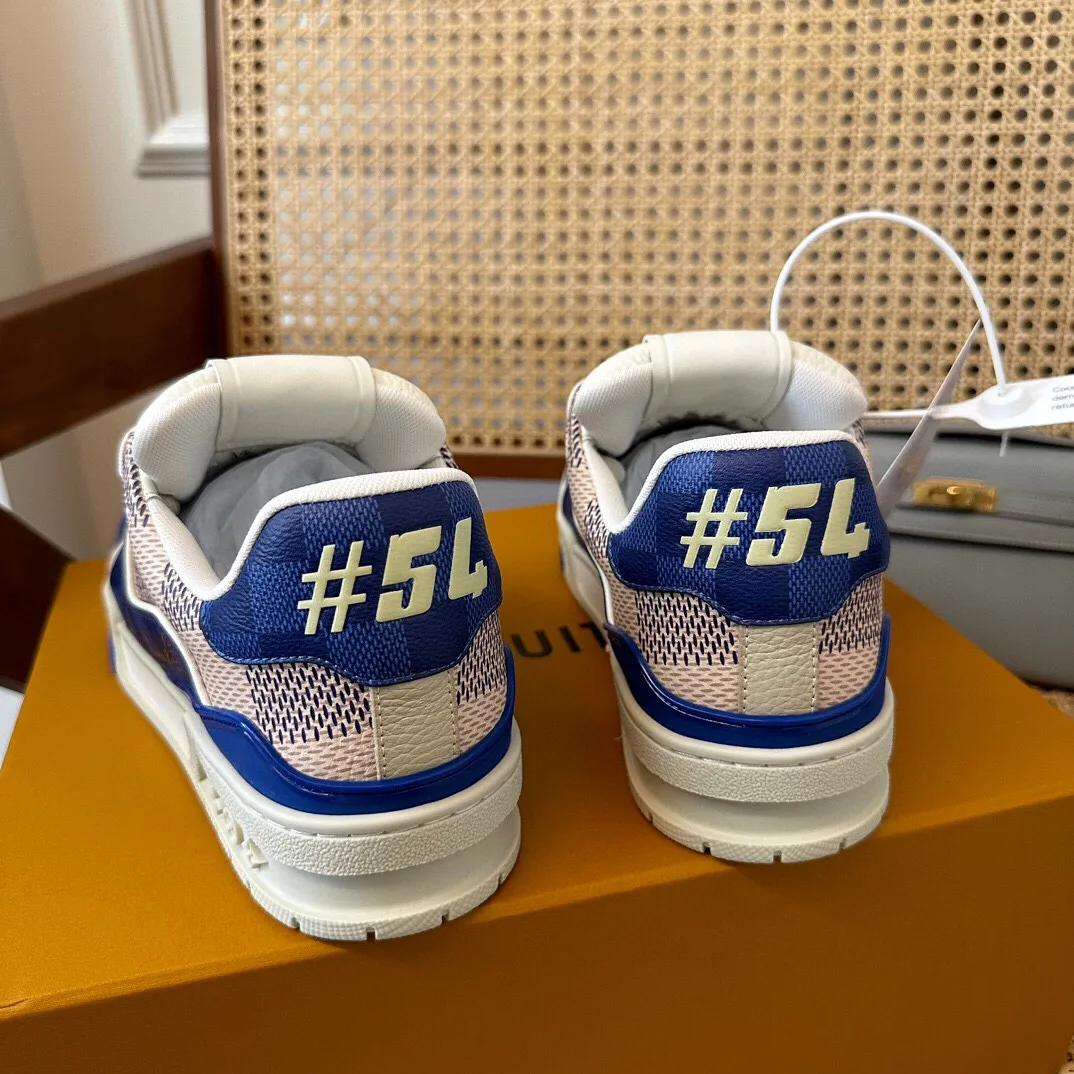 Кроссовки Женские Louis Vuitton 28730