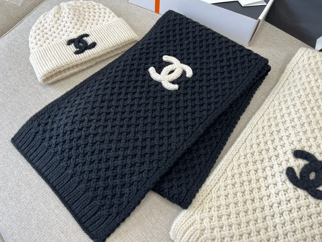 Шарфы Chanel 11613569