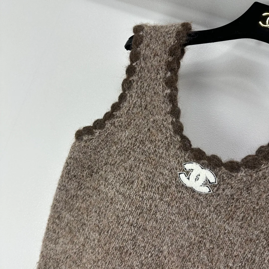 Жилеты Женские Chanel 2942834