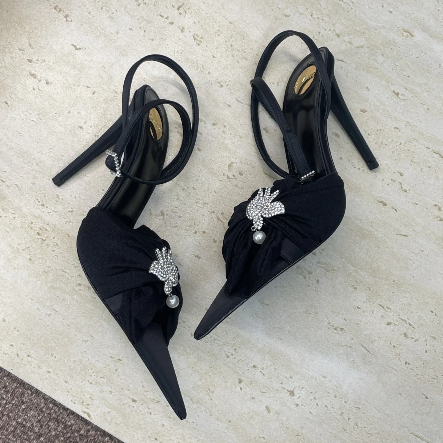 Босоножки Женские Saint Laurent 3009074