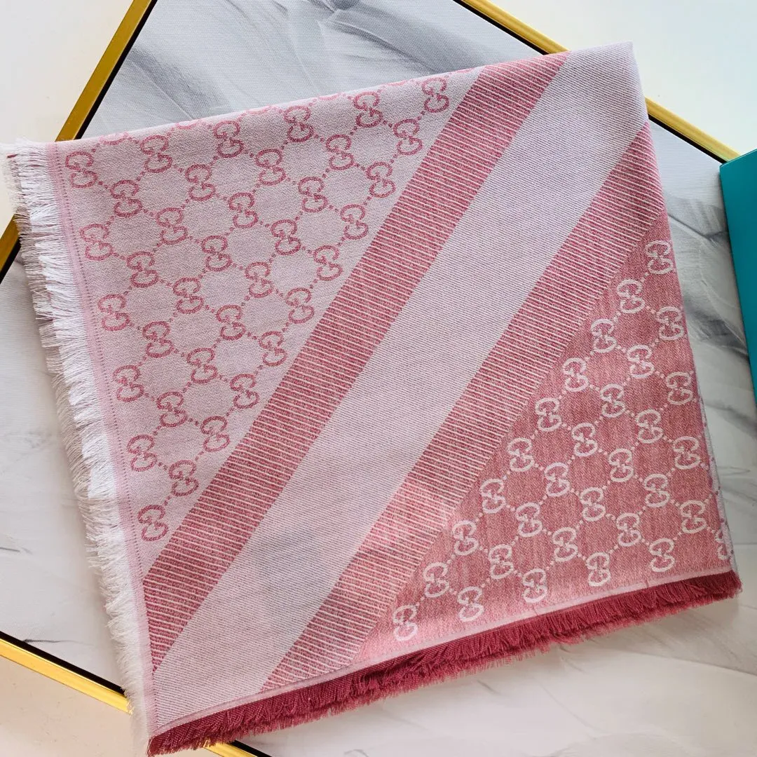 Шарфы Gucci 15315