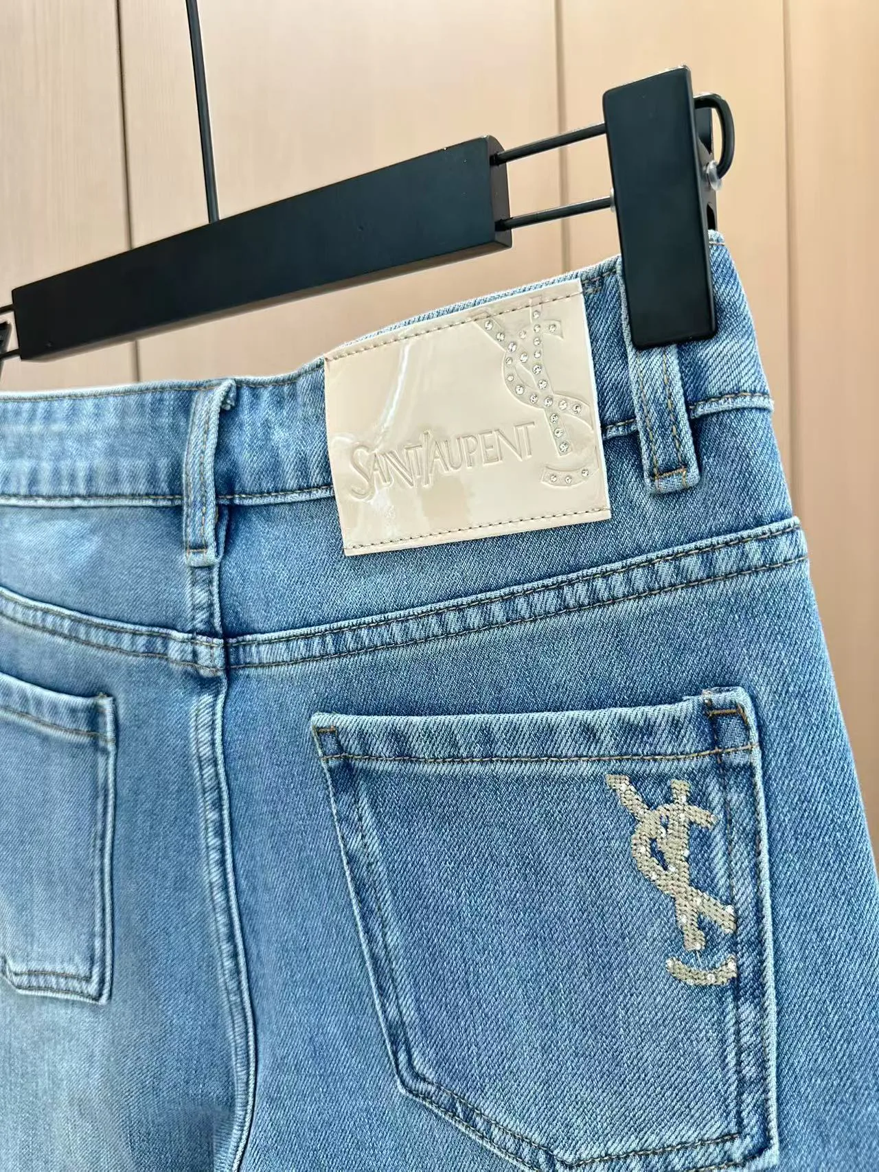 Джинсы Женские Saint Laurent 34136