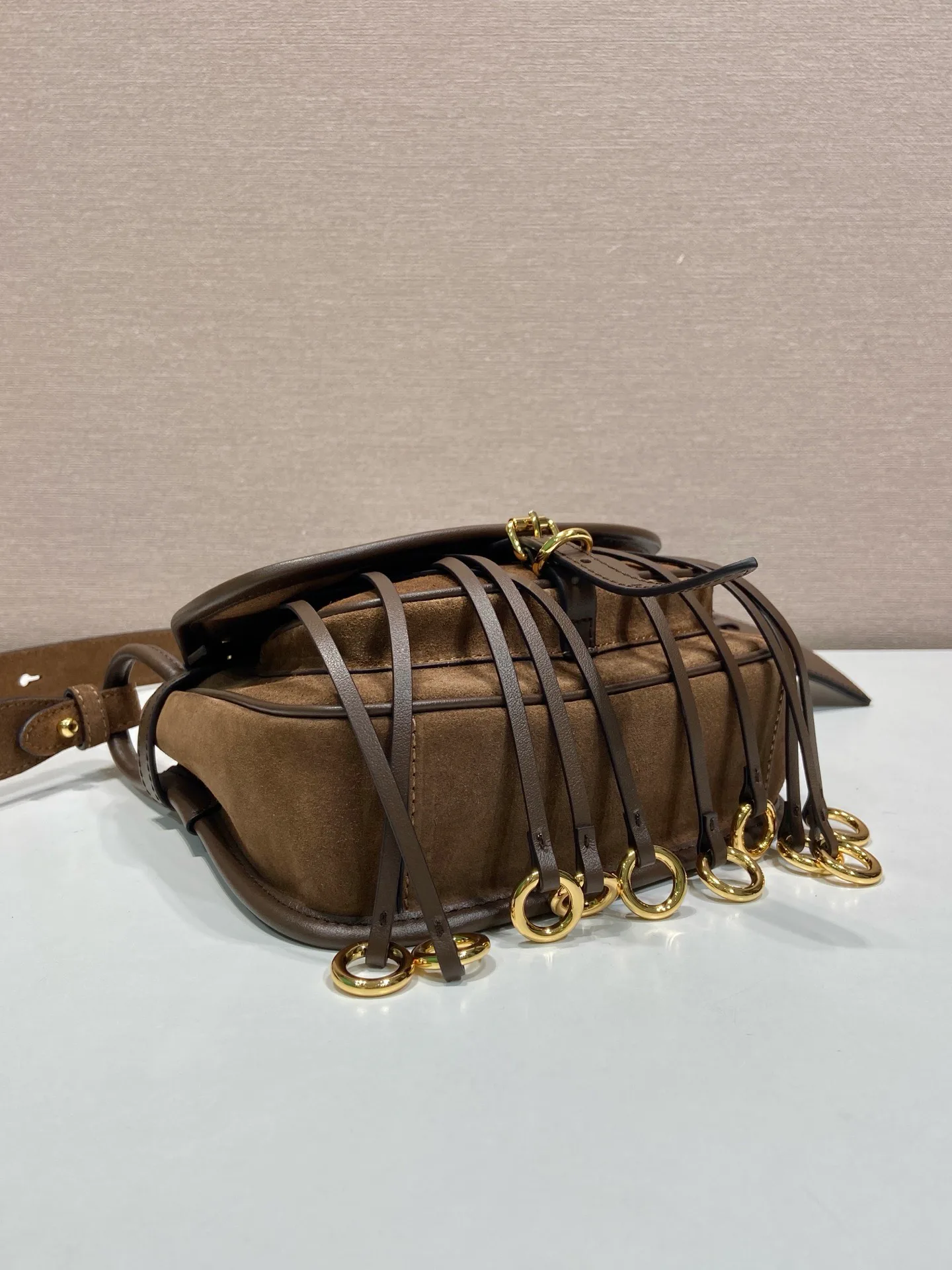 Классические Сумки Женские Prada 18184686