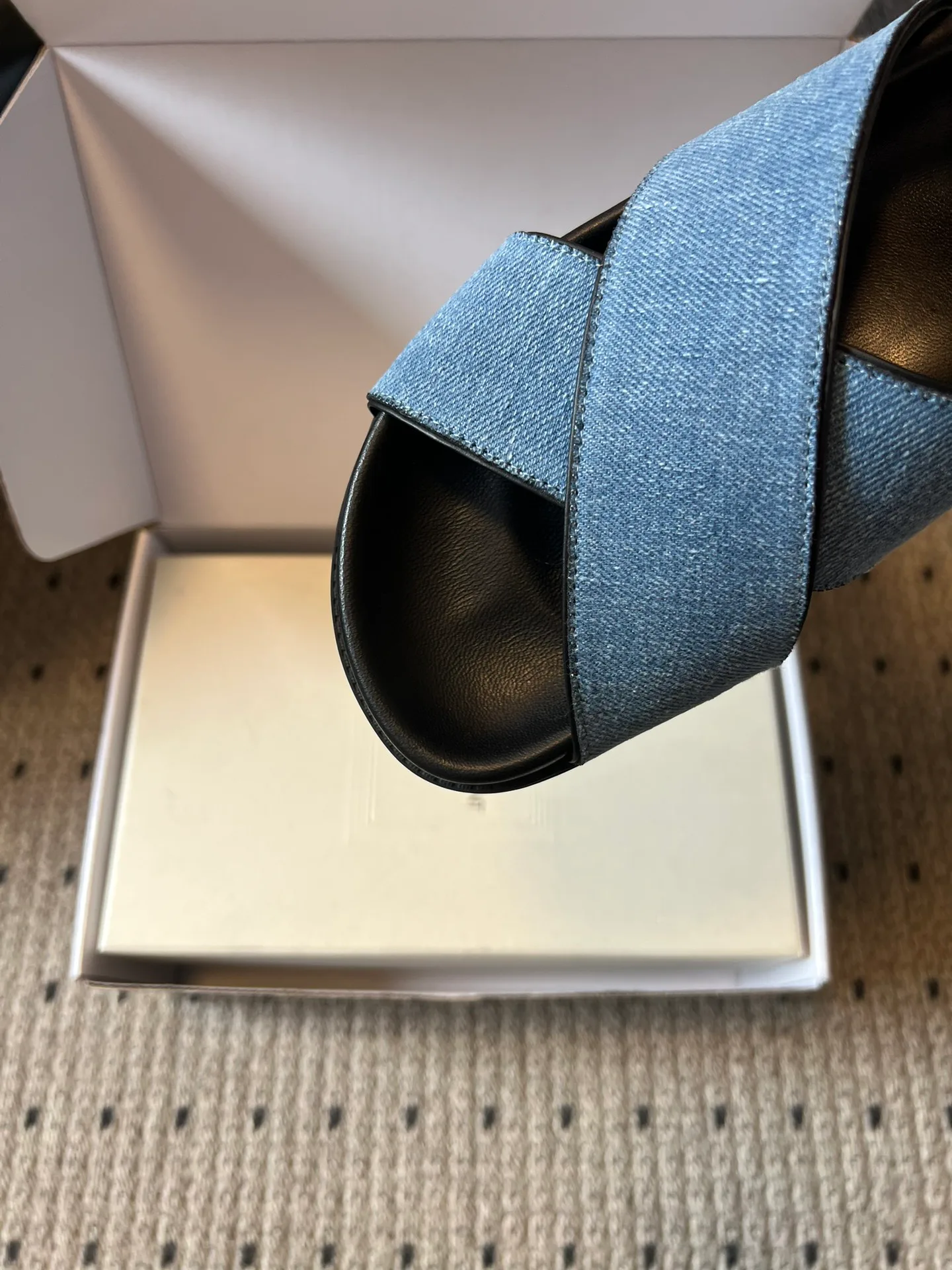 Сандалии Женские Saint Laurent 11419662