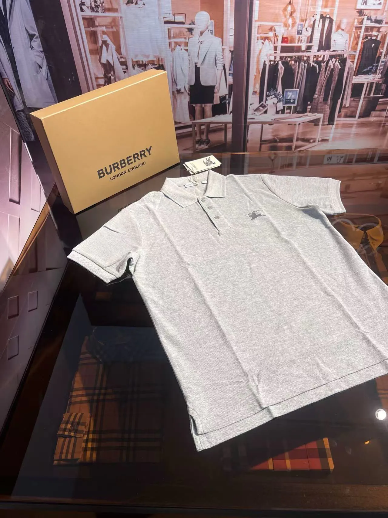 Футболки Женские Burberry 9438179