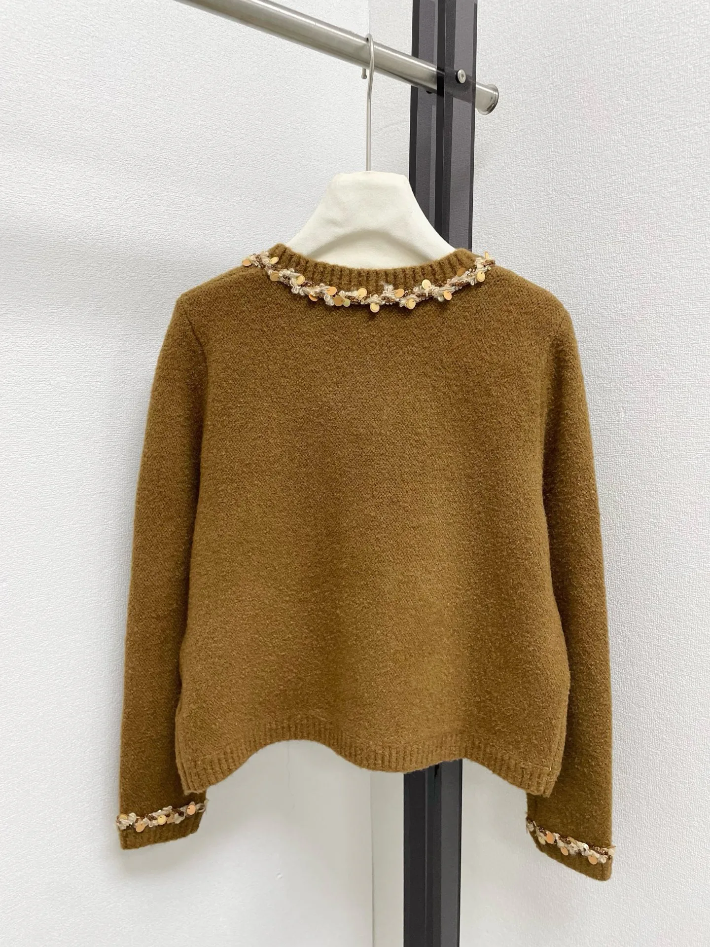 Куртки И Пуховики Женские Chanel 273548