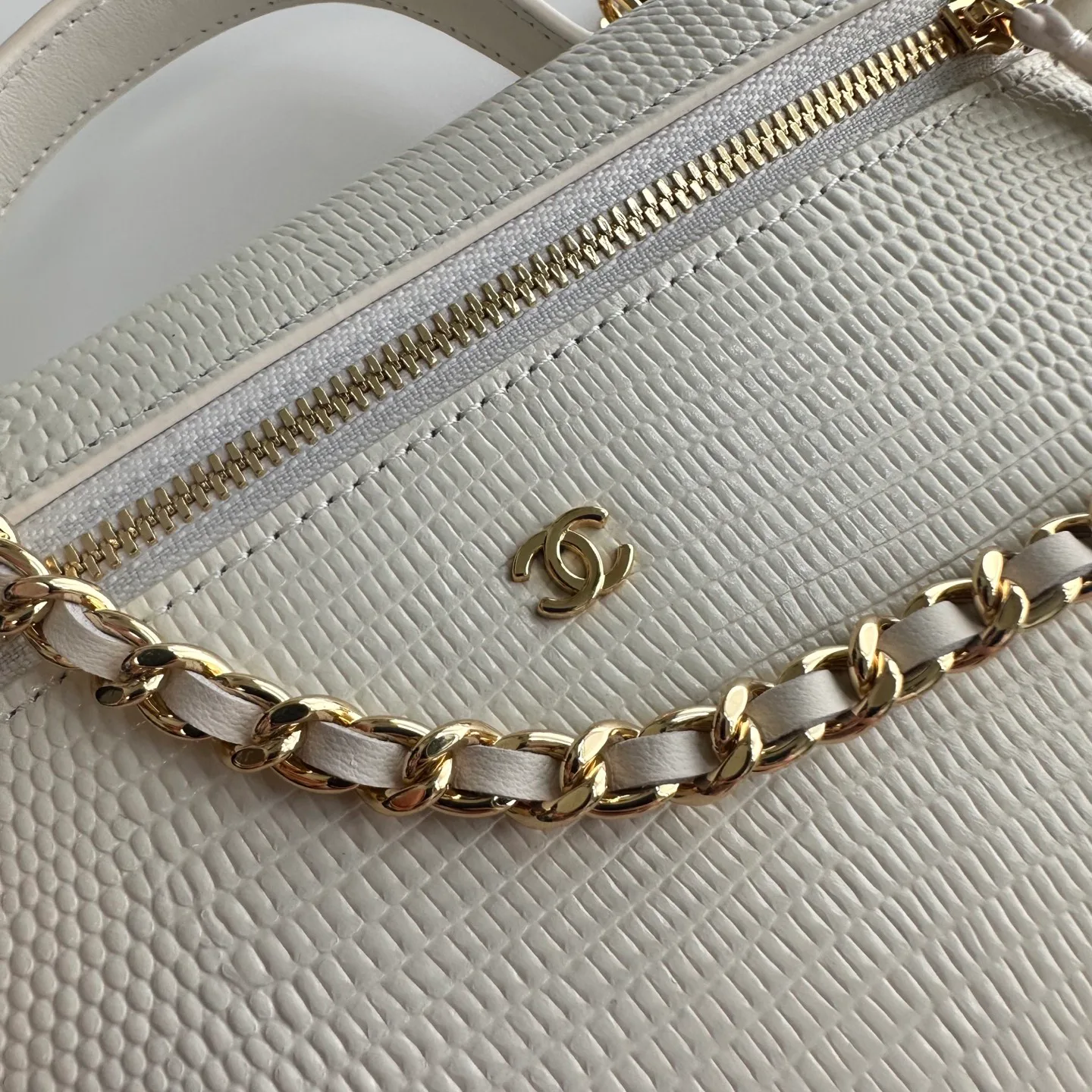 Классические Сумки Женские Chanel 17364546