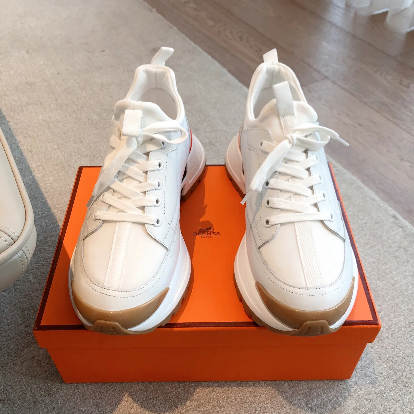 Кроссовки Женские Hermes 1237219
