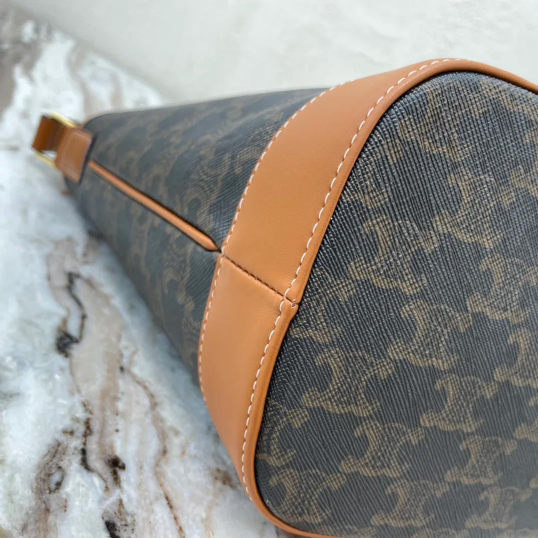 Классические Сумки Женские Celine 12604663