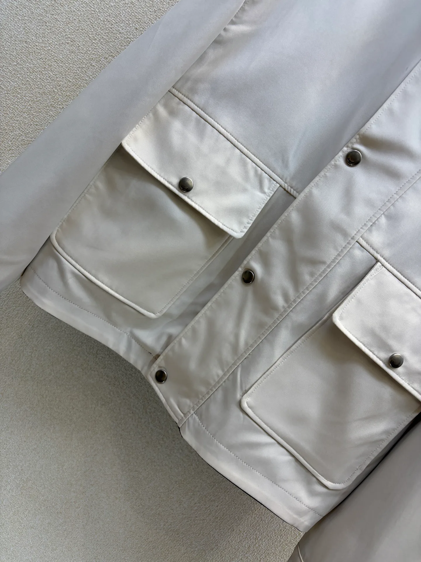 Куртки И Пуховики Женские Saint Laurent 19739686