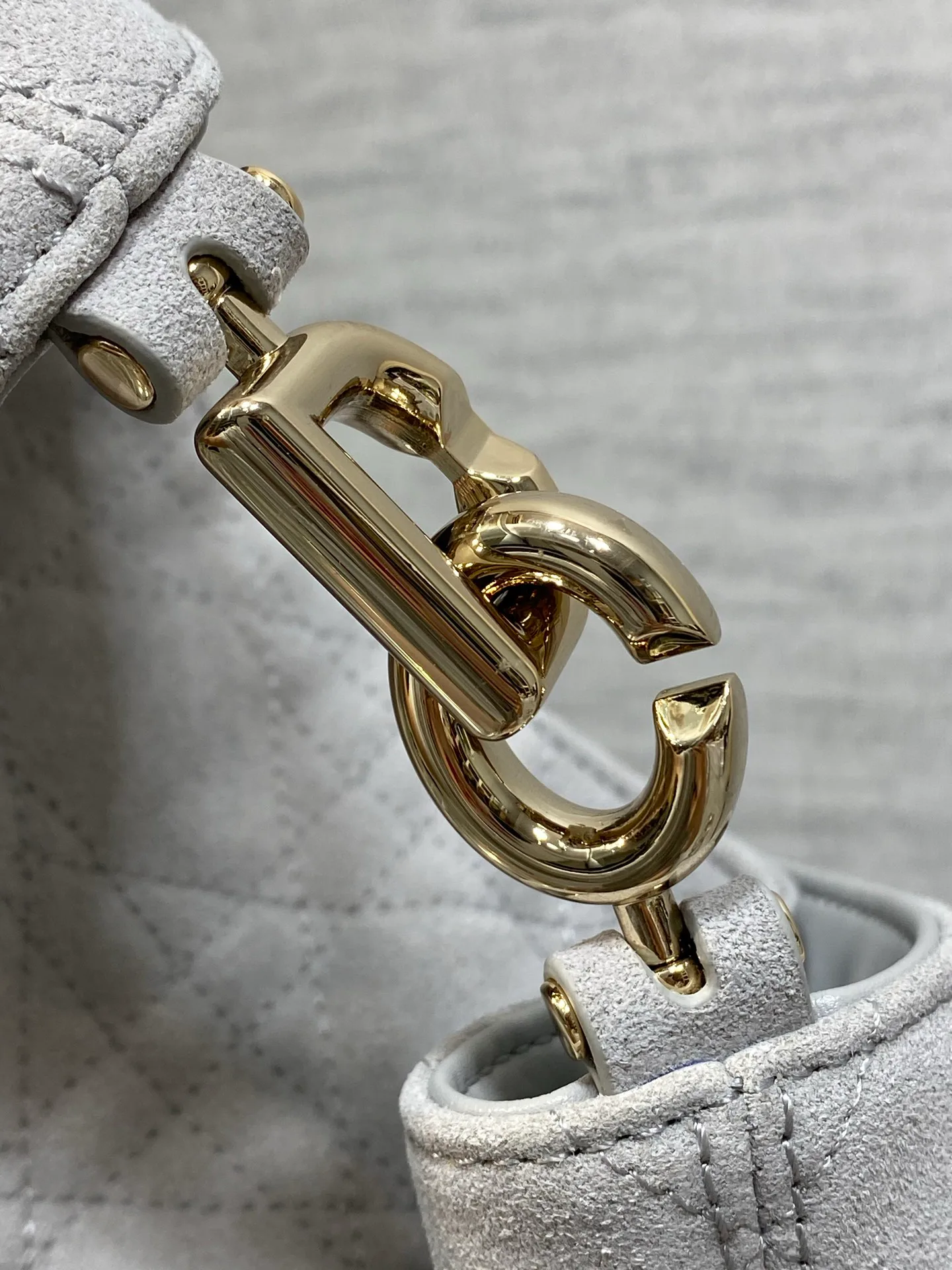 Классические Сумки Женские Christian Dior 18242100
