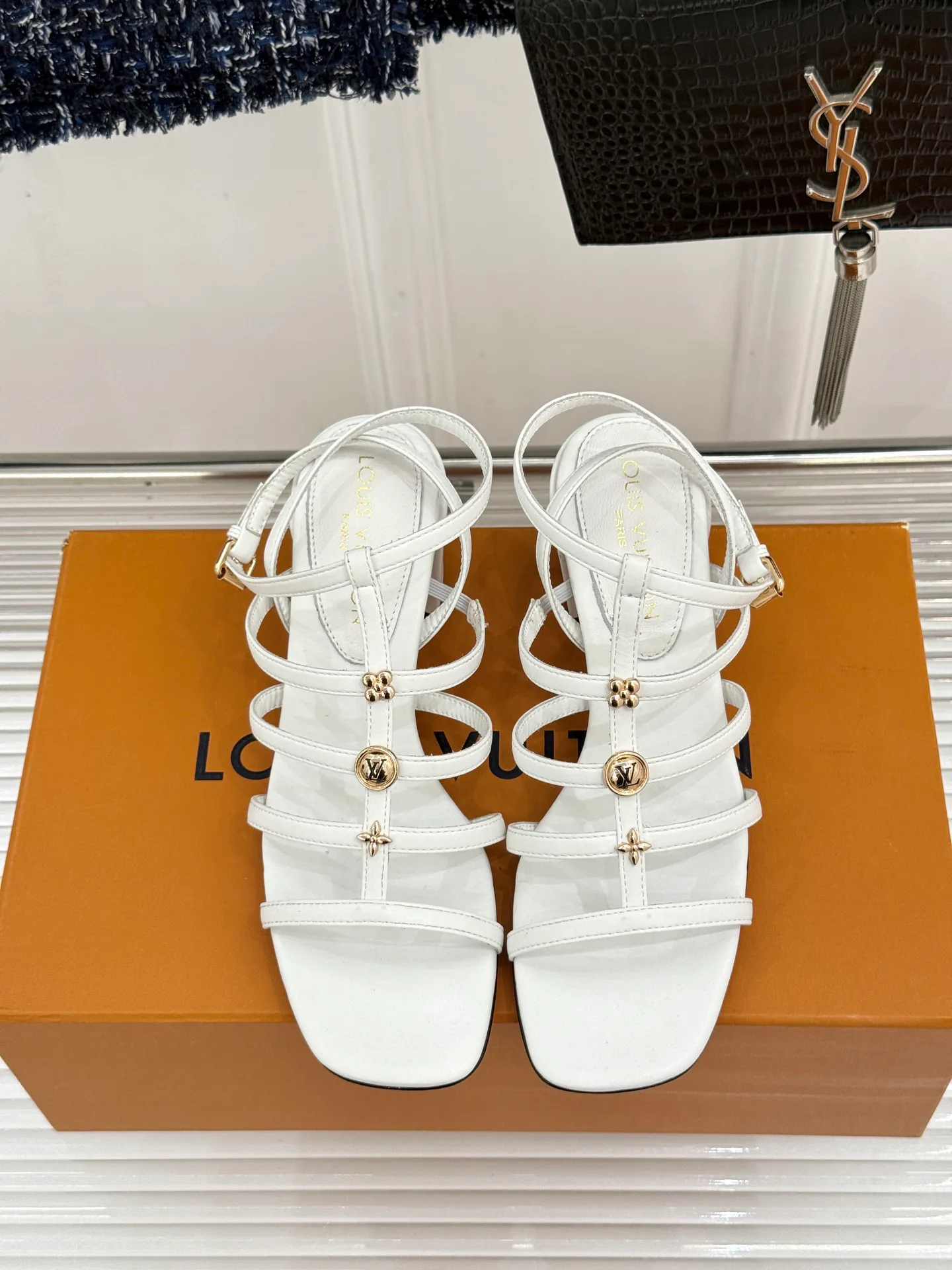 Босоножки Женские Louis Vuitton 17234887