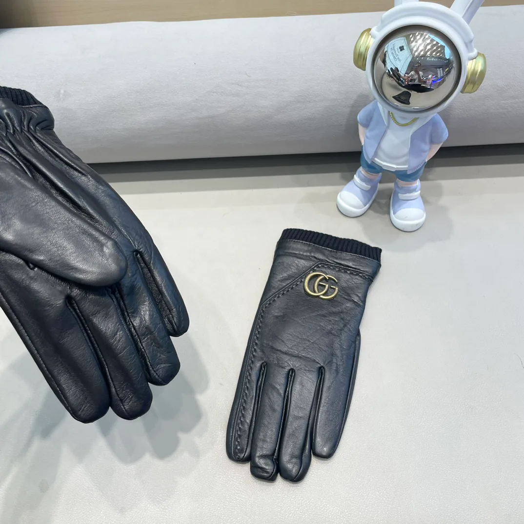 Перчатки Gucci 163774