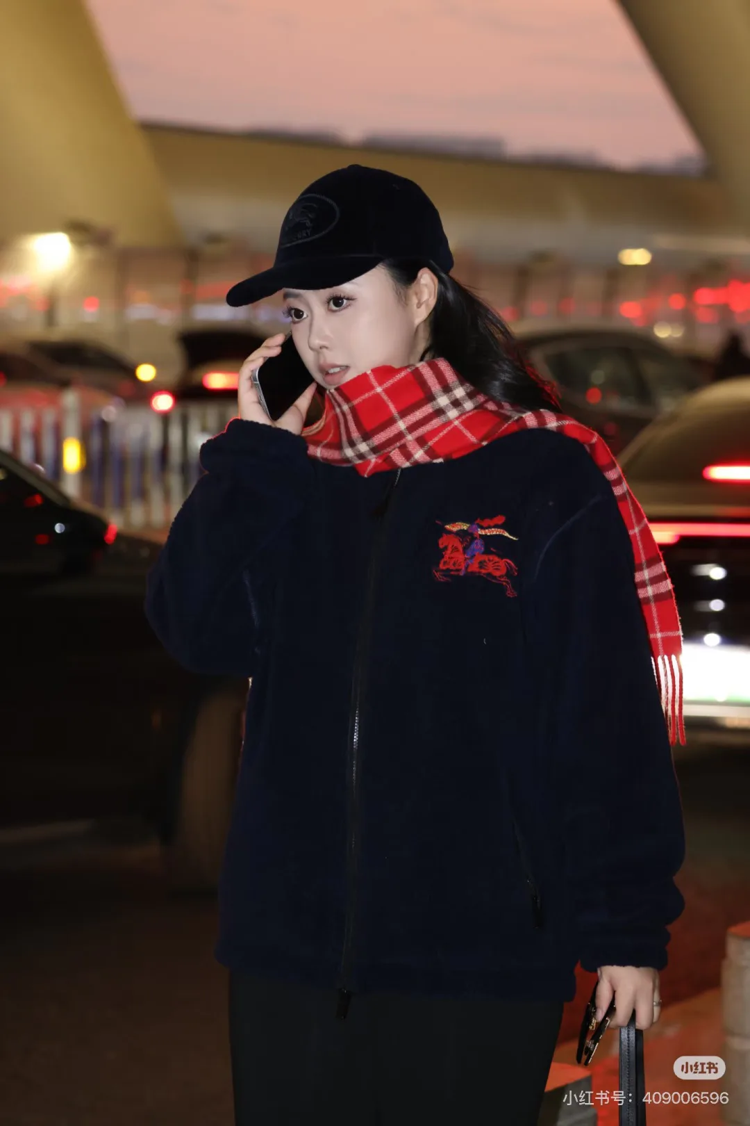 Куртки И Пуховики Женские Burberry 1920590