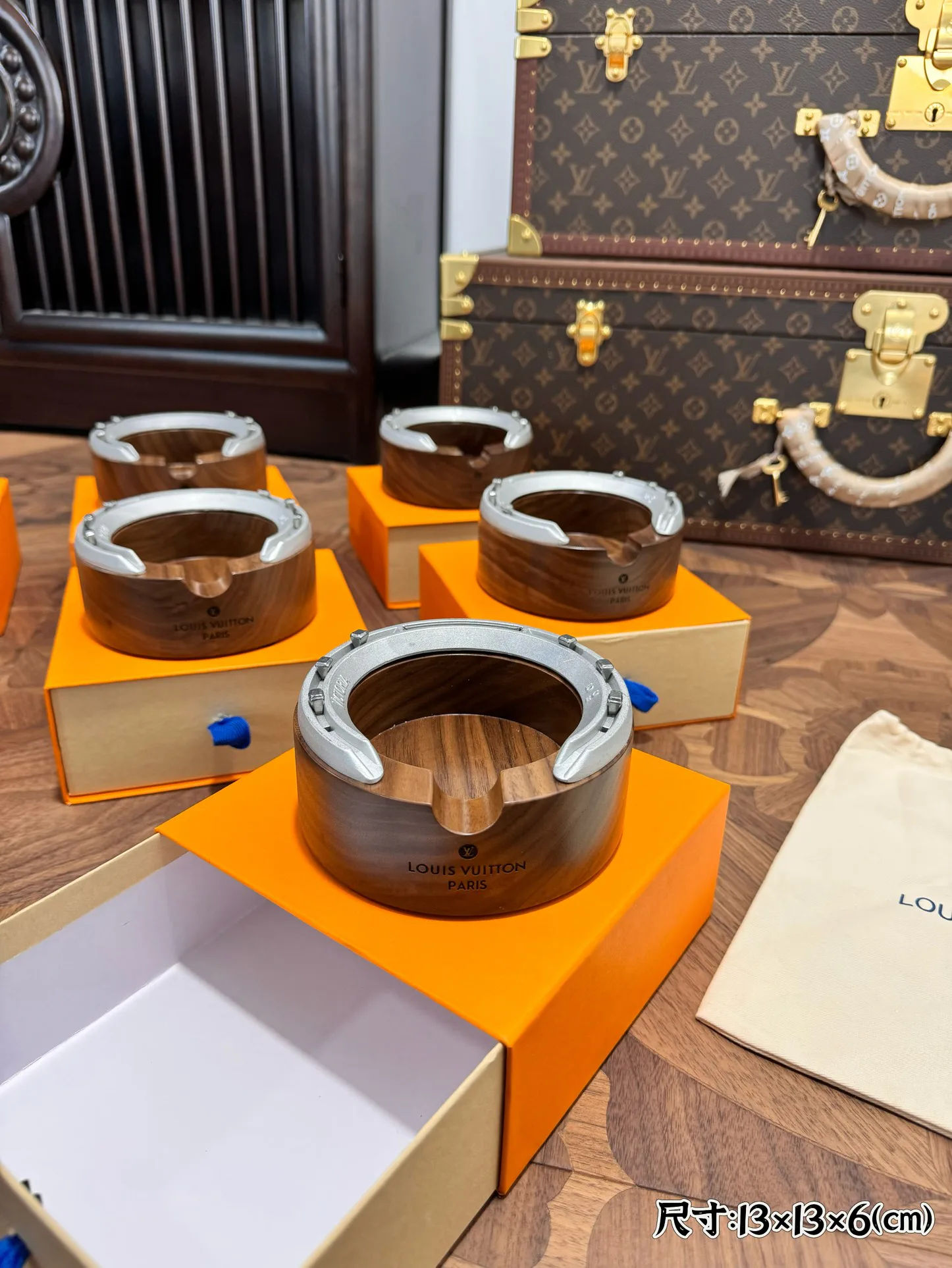 Посуда Louis Vuitton 233182