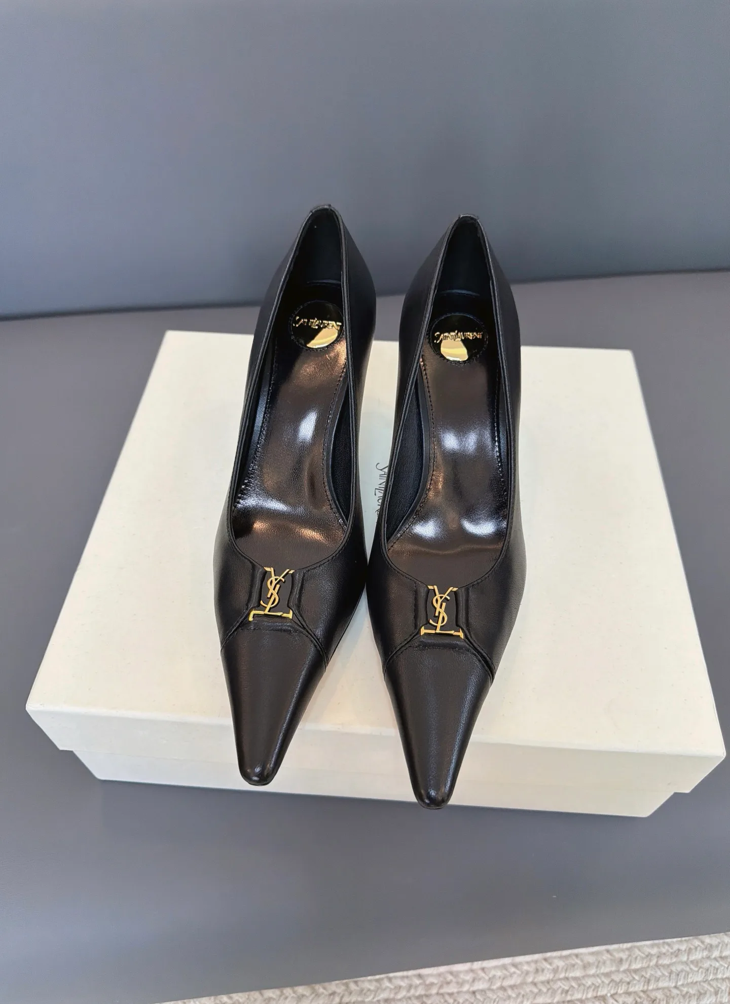 Туфли Женские Saint Laurent 19338325
