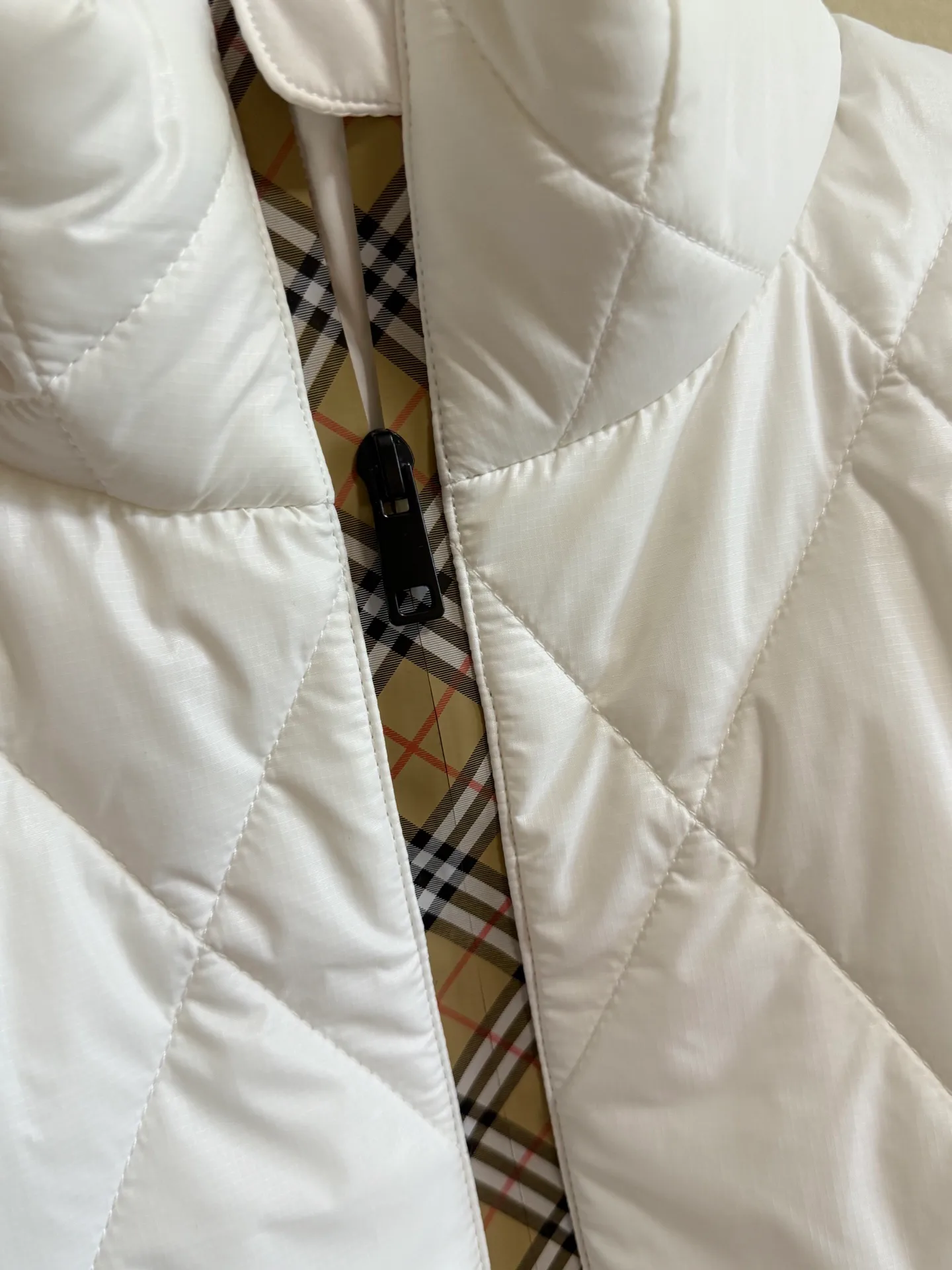 Куртки И Пуховики Женские Burberry 18518525