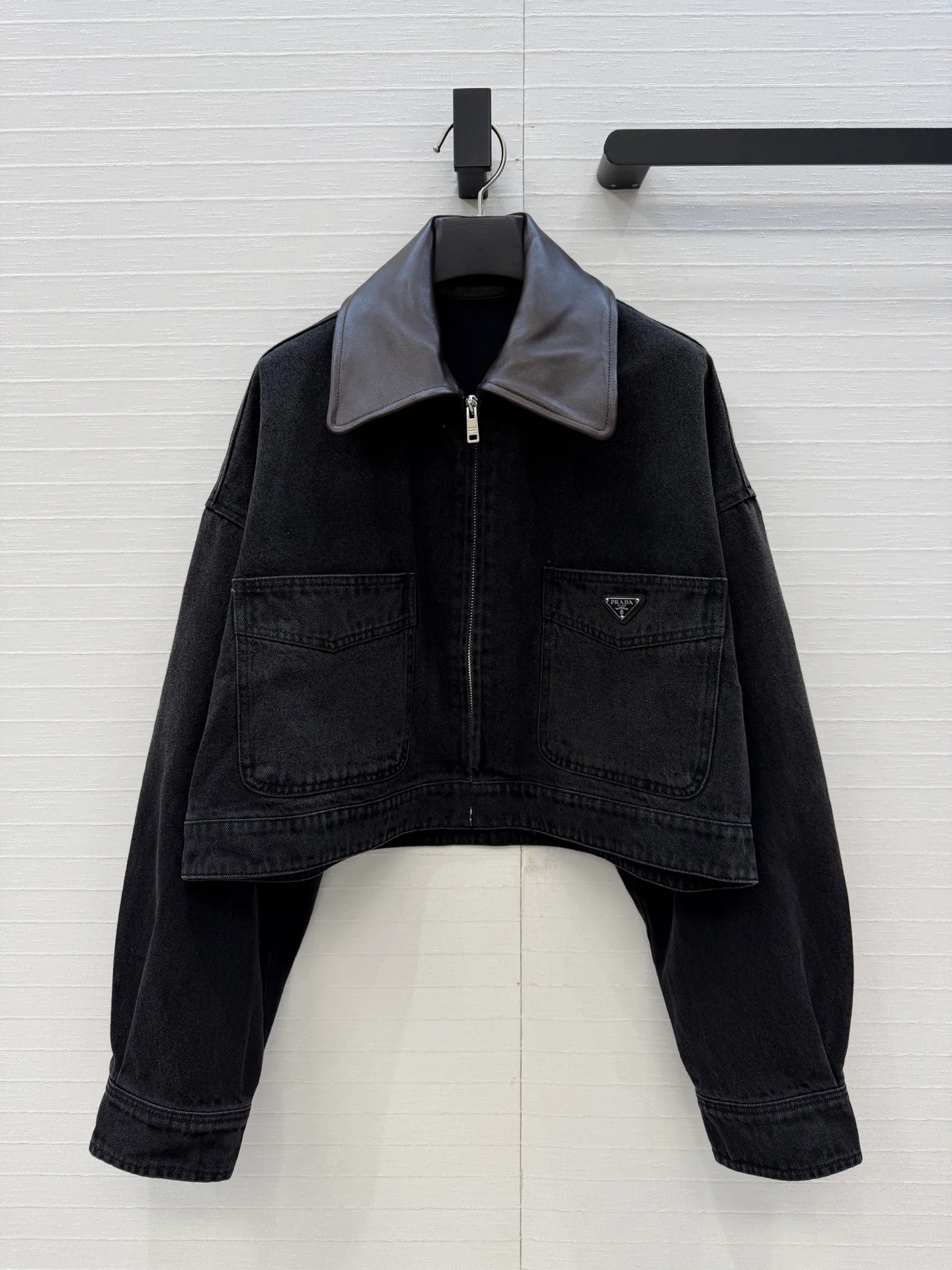 Куртки И Пуховики Женские Prada 18023388