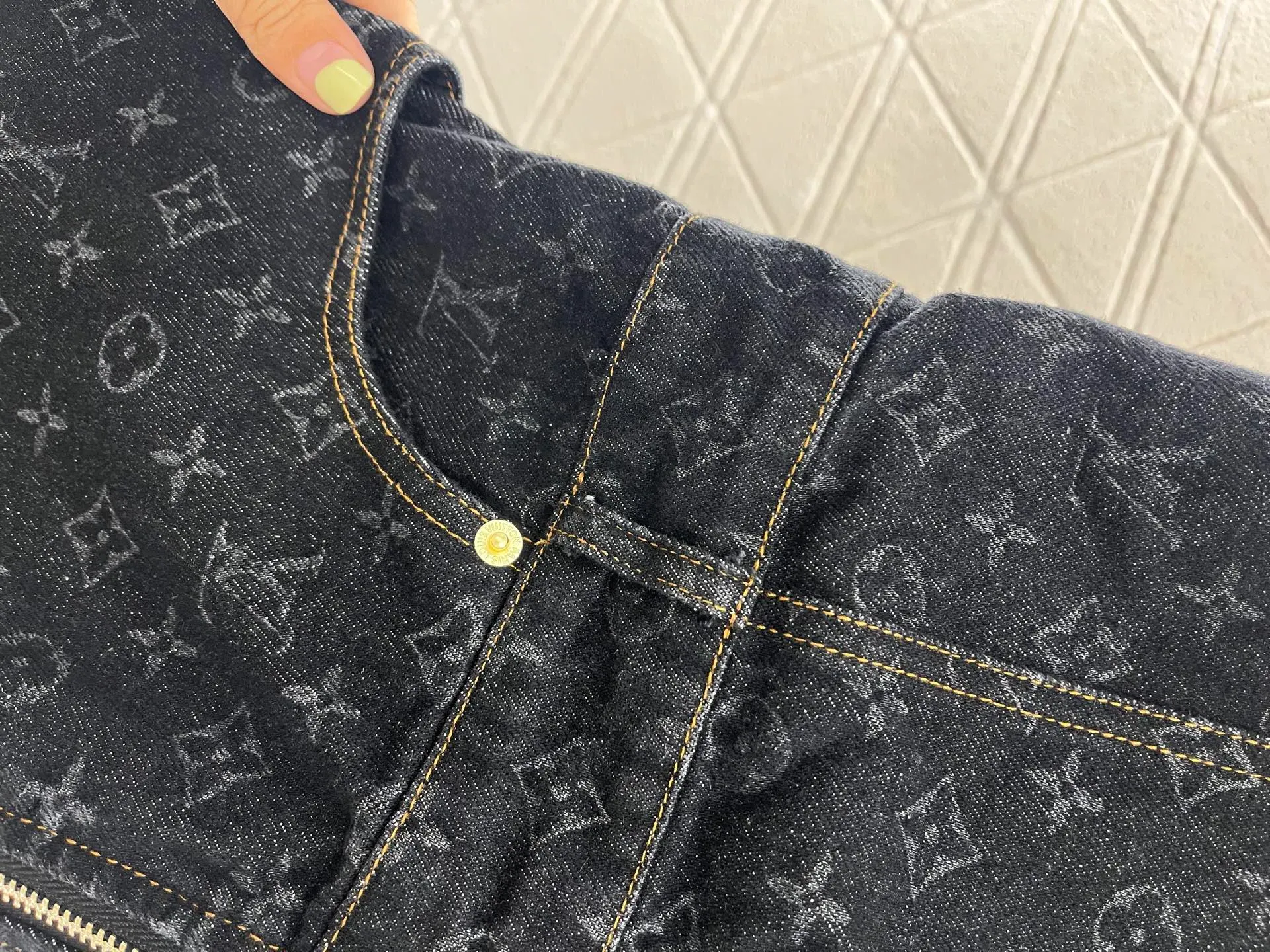 Платья Женские Louis Vuitton 23144