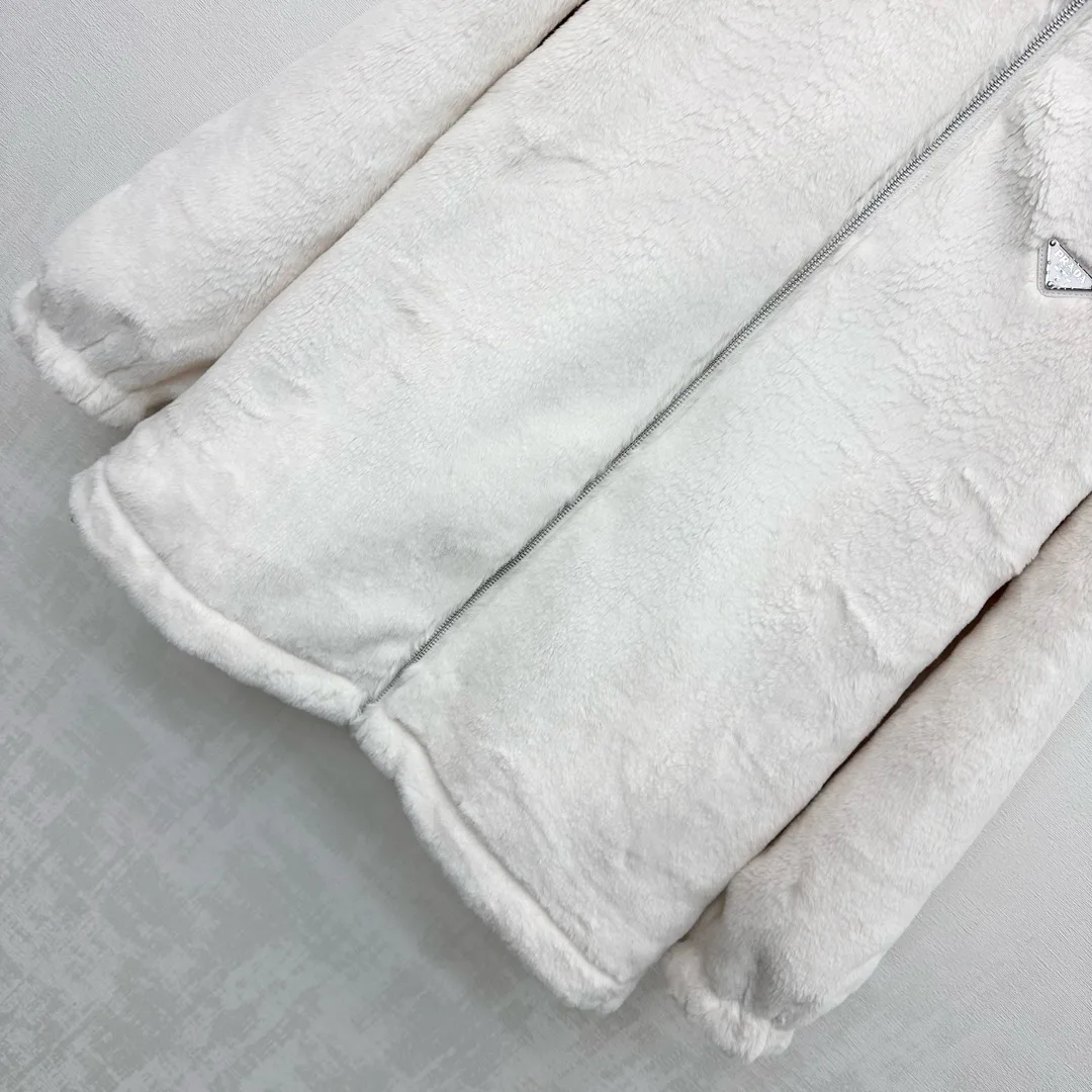 Куртки И Пуховики Женские Prada 393727