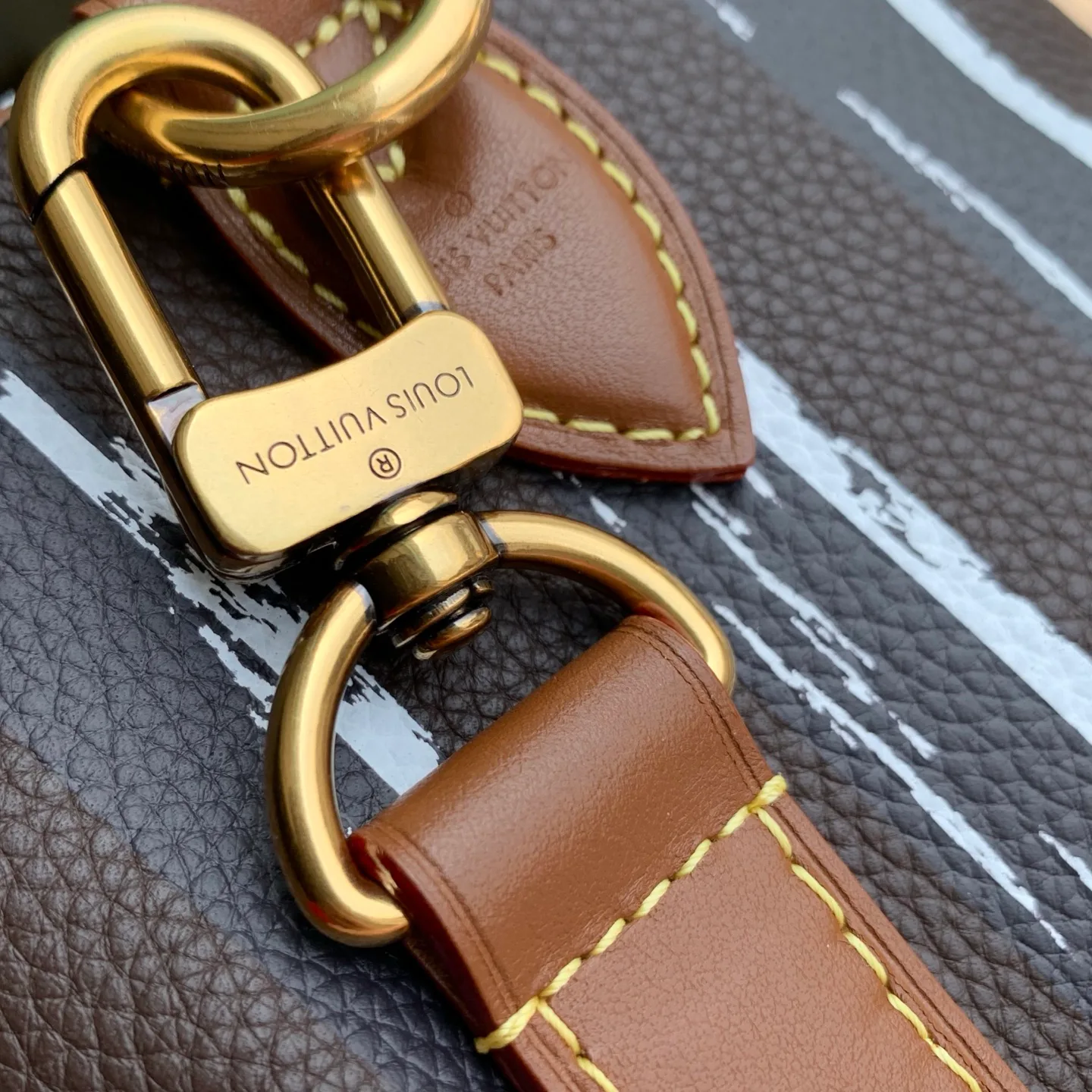Классические Сумки Женские Louis Vuitton 18147545