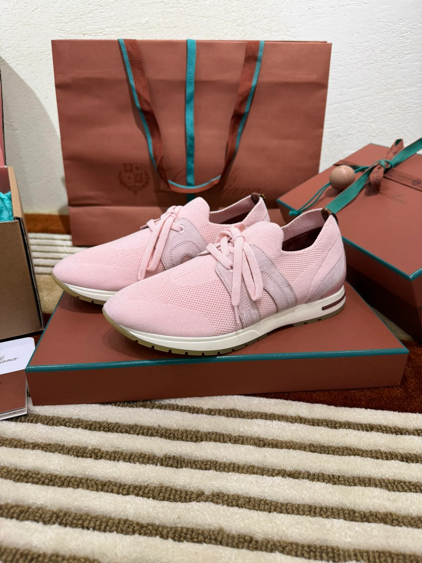 Кроссовки Женские Loro Piana 21675