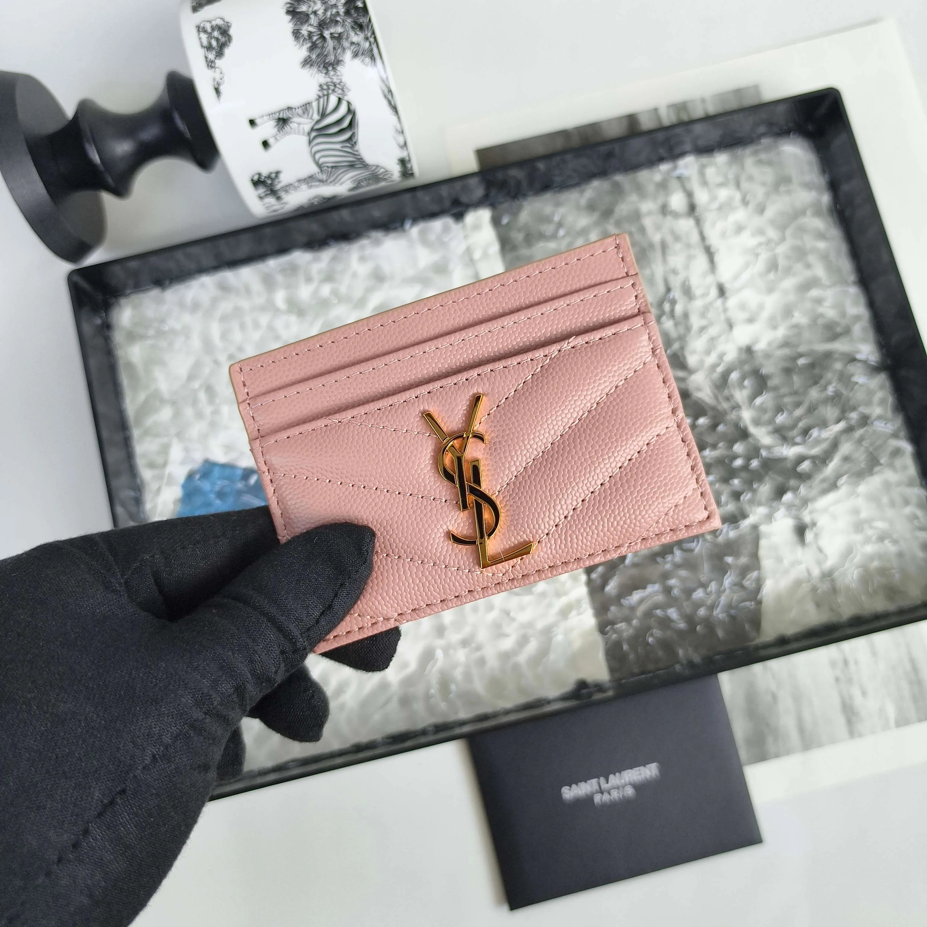 Клатчи Женские Saint Laurent 17447530