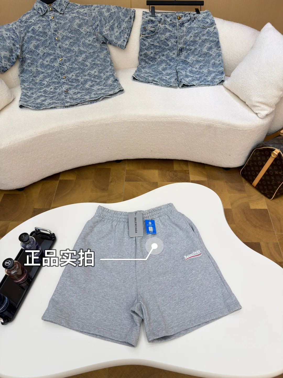 Шорты Мужские Balenciaga 13187693