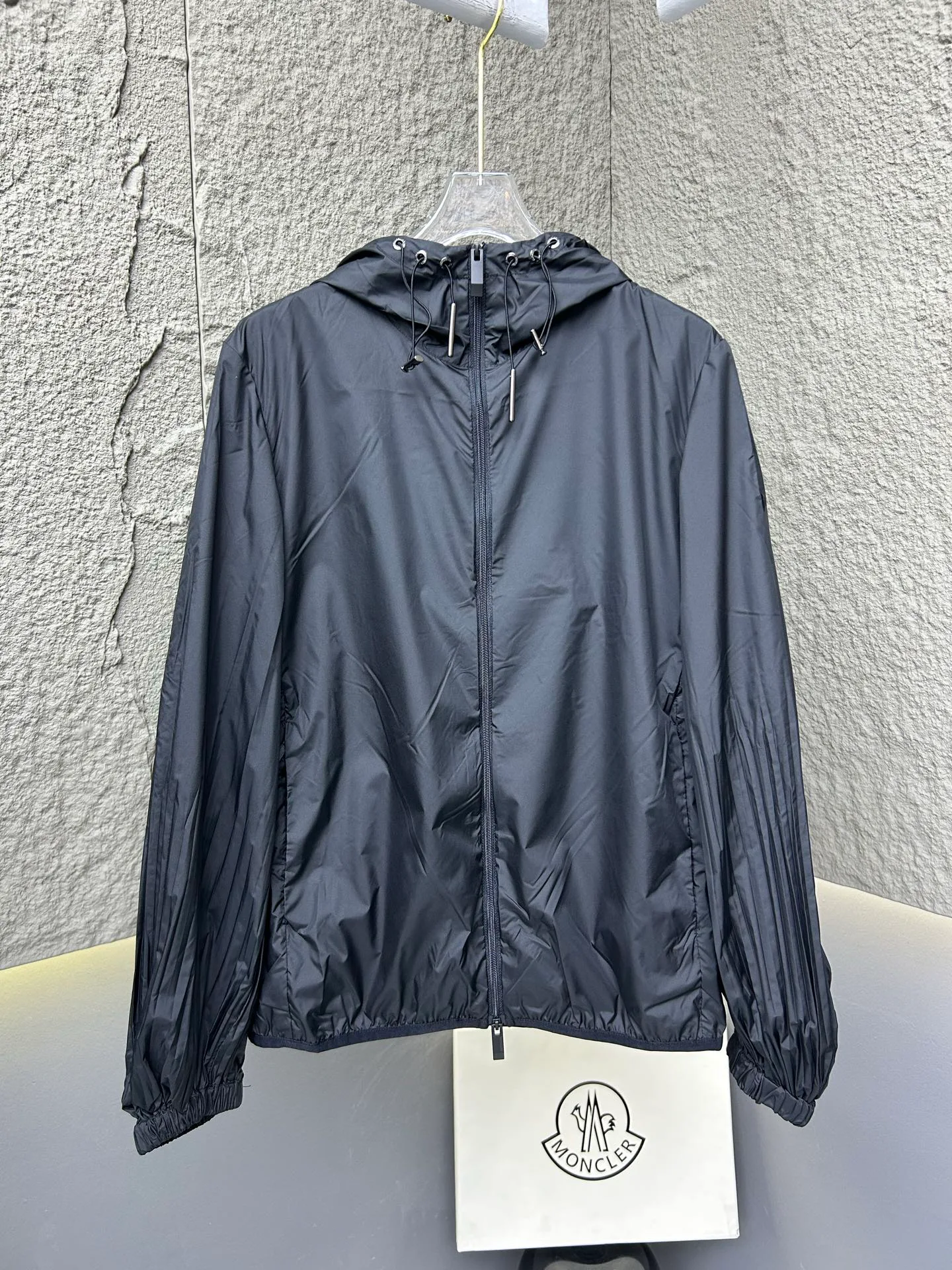 Куртки И Пуховики Женские Moncler 11862656