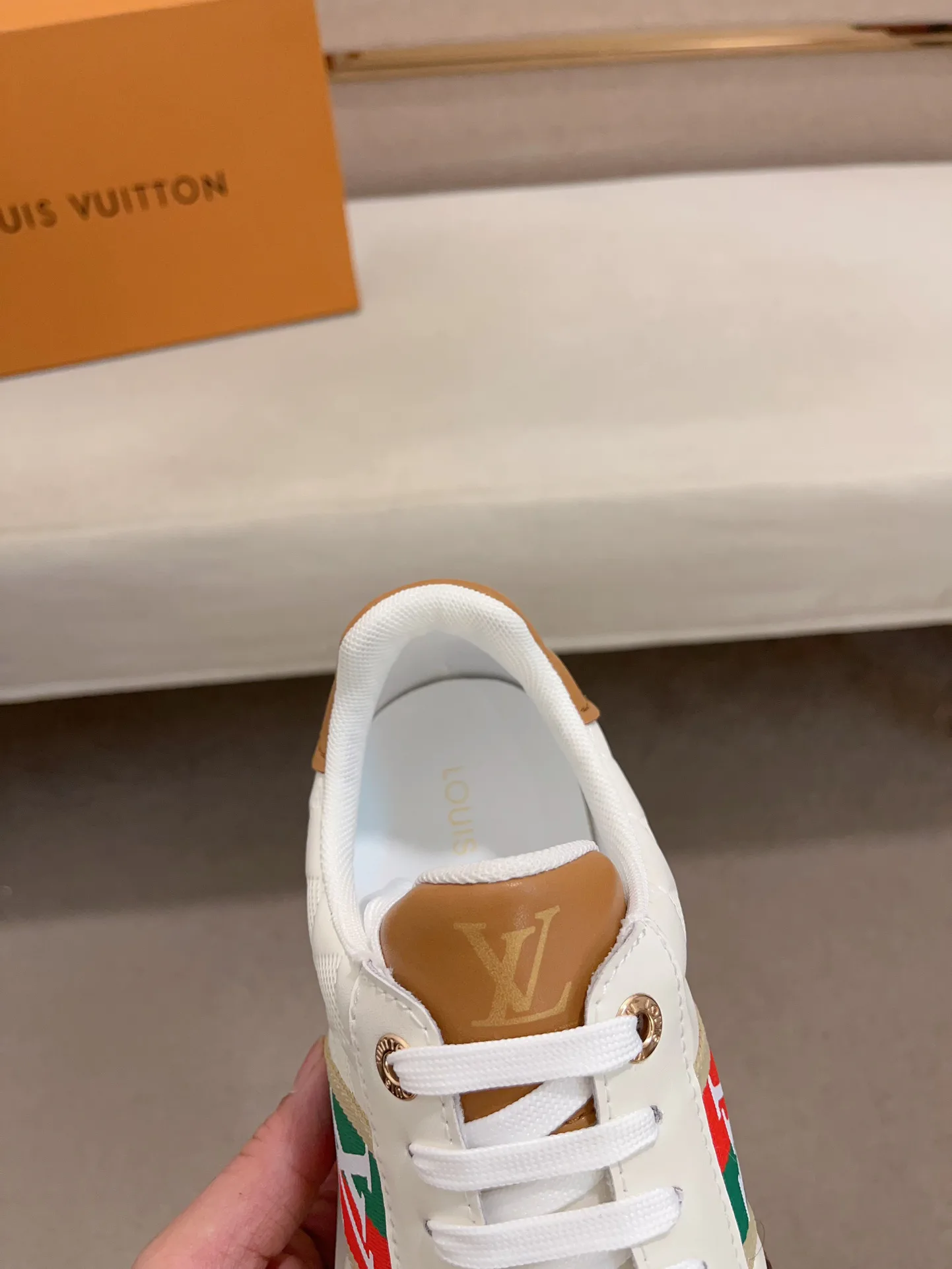 Кроссовки Мужские Louis Vuitton 1062379