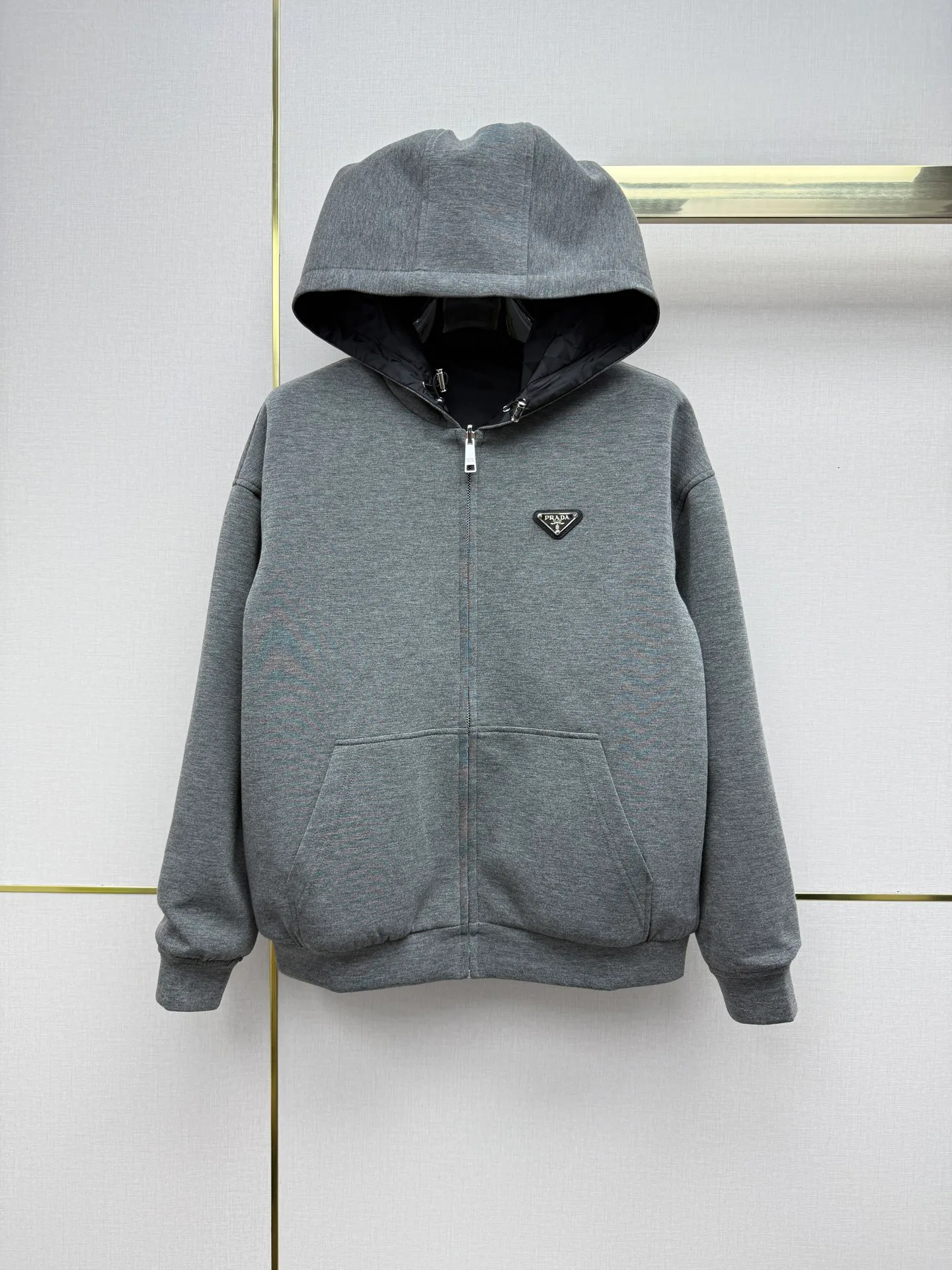 Куртки И Пуховики Женские Prada 18599153