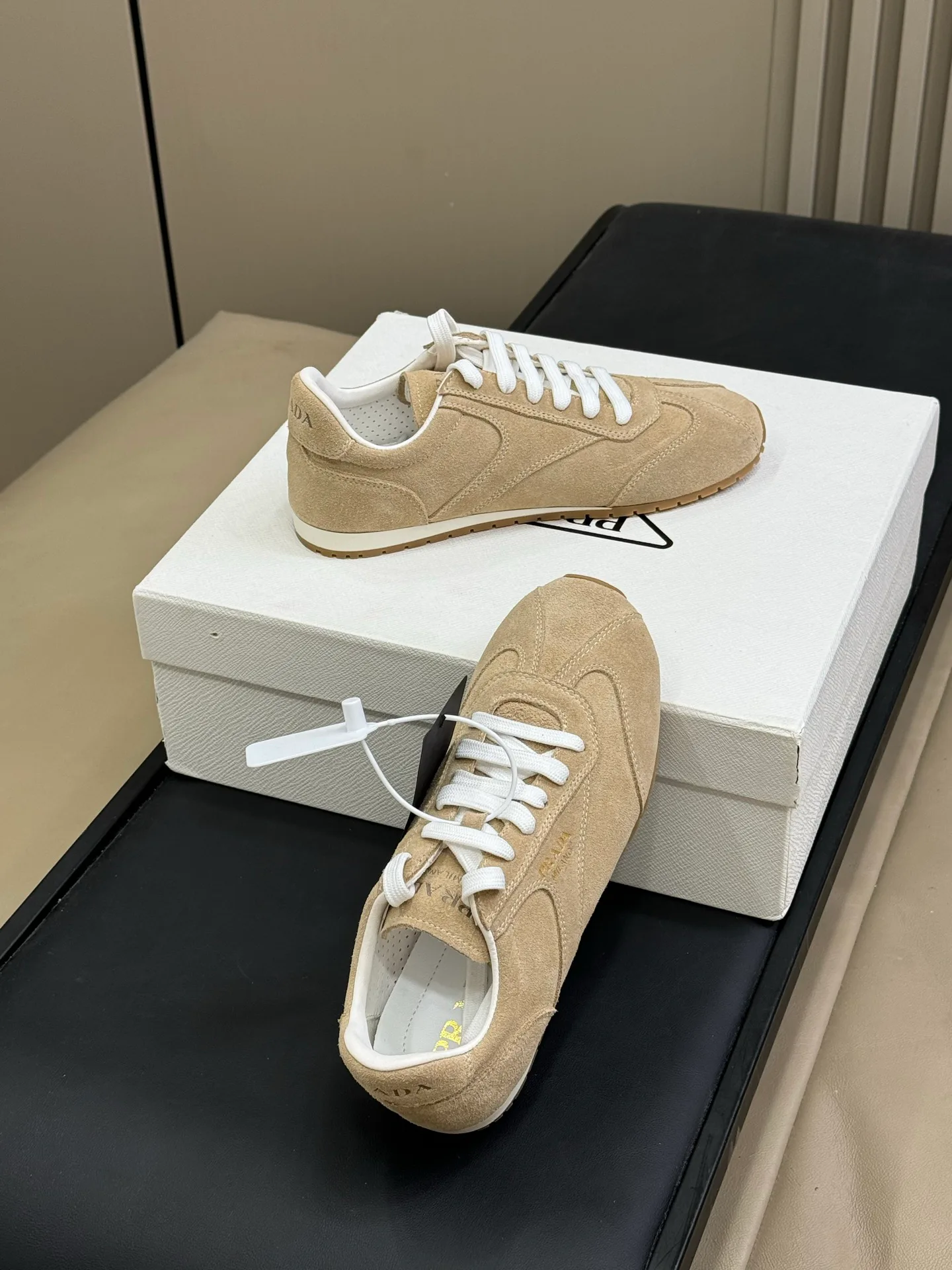 Кроссовки Женские Prada 60727