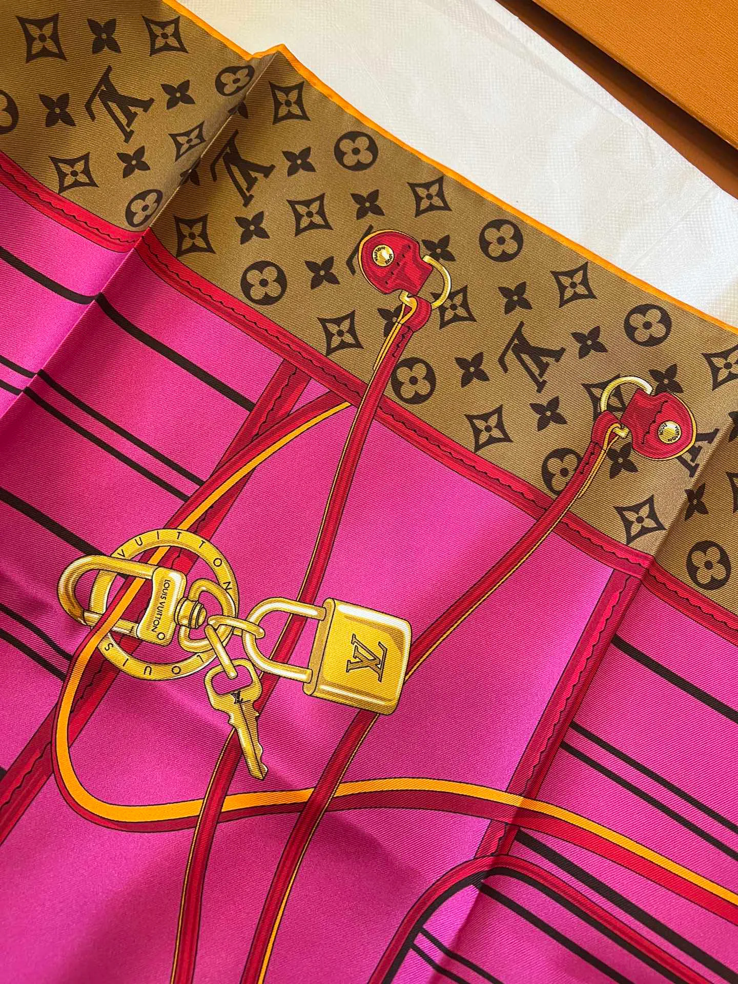 Платки Louis Vuitton 1752126